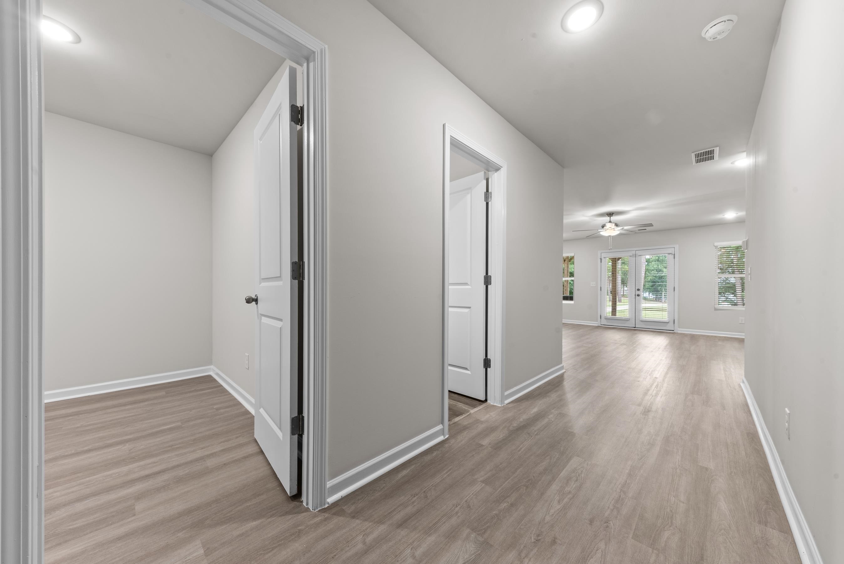 104 CRANE LANE