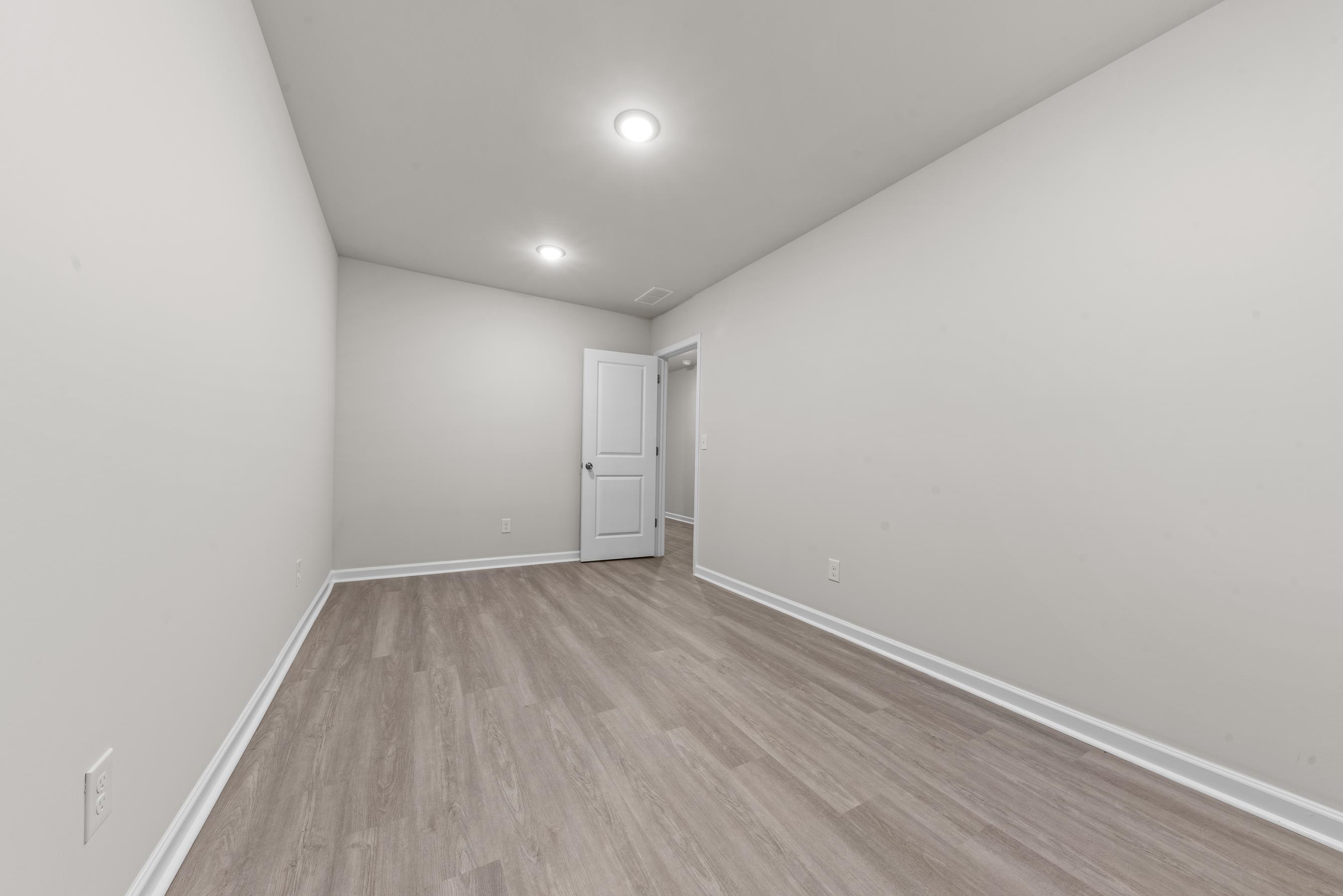 104 CRANE LANE