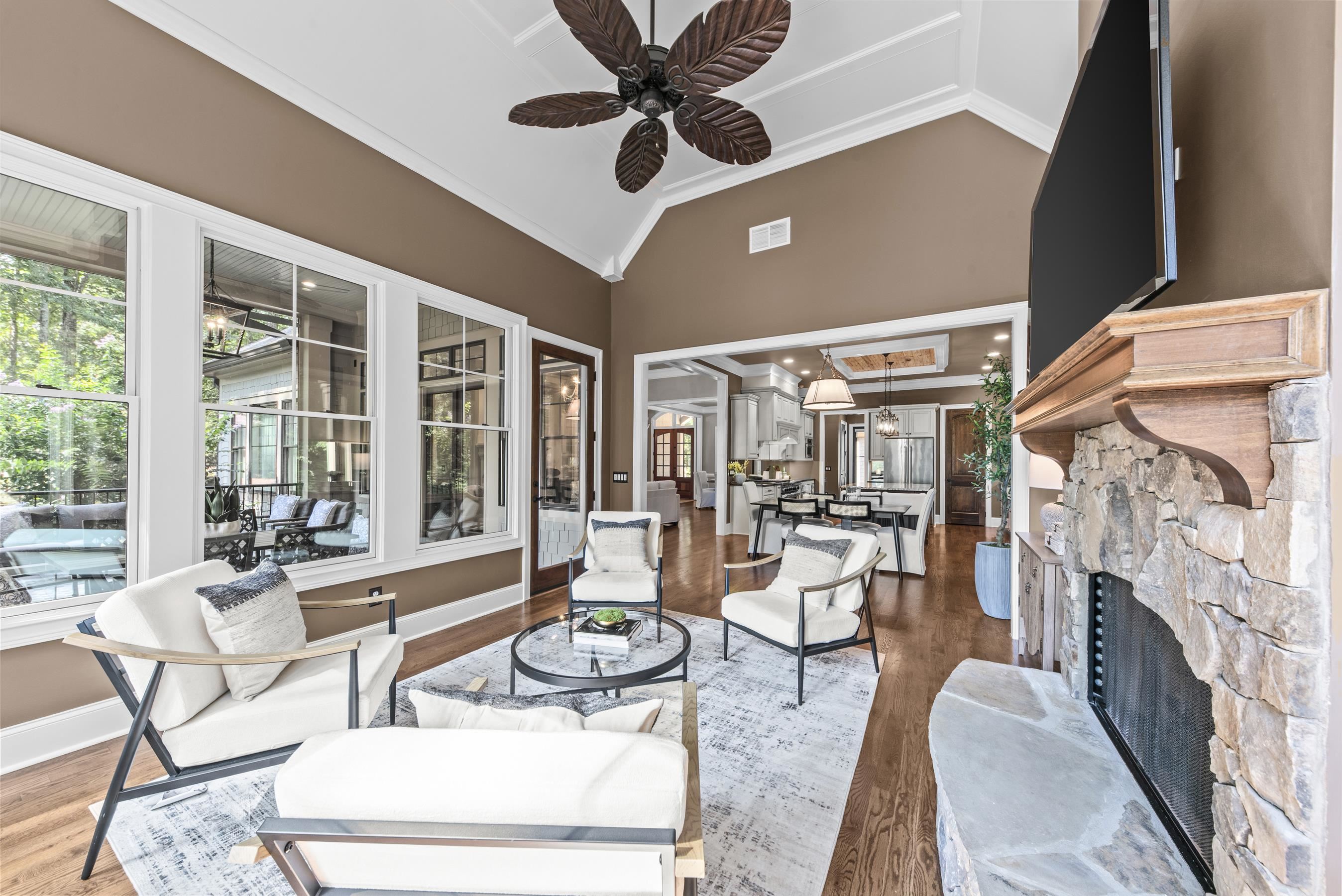 1000 TAPPANS PLACE
