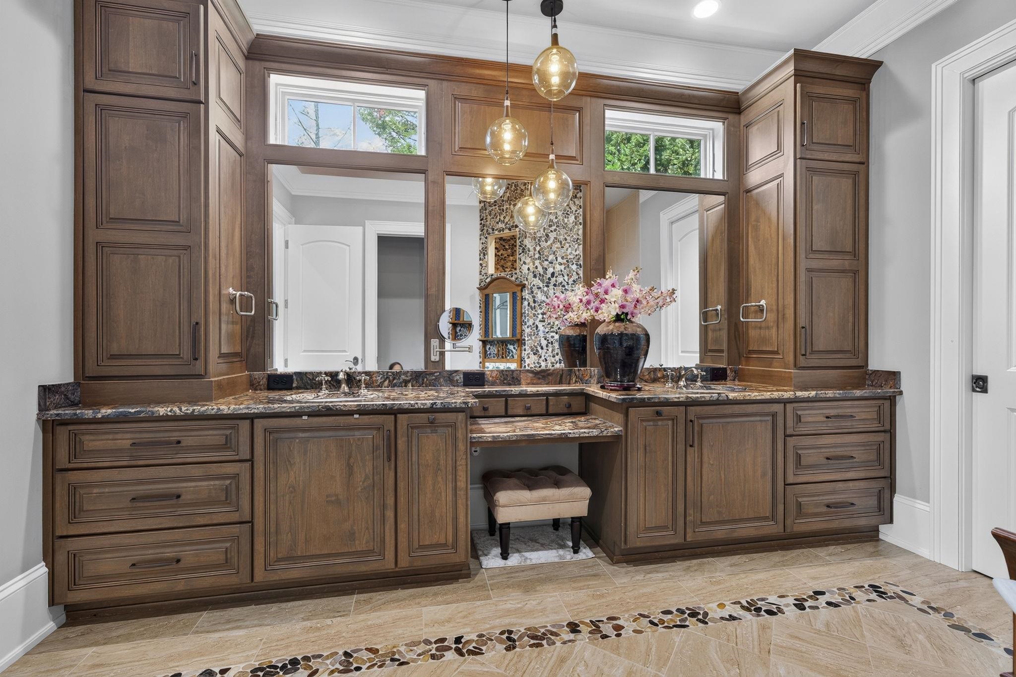 1381 SWIFT CREEK