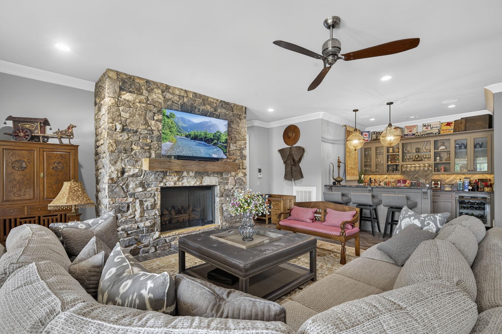 1381 SWIFT CREEK