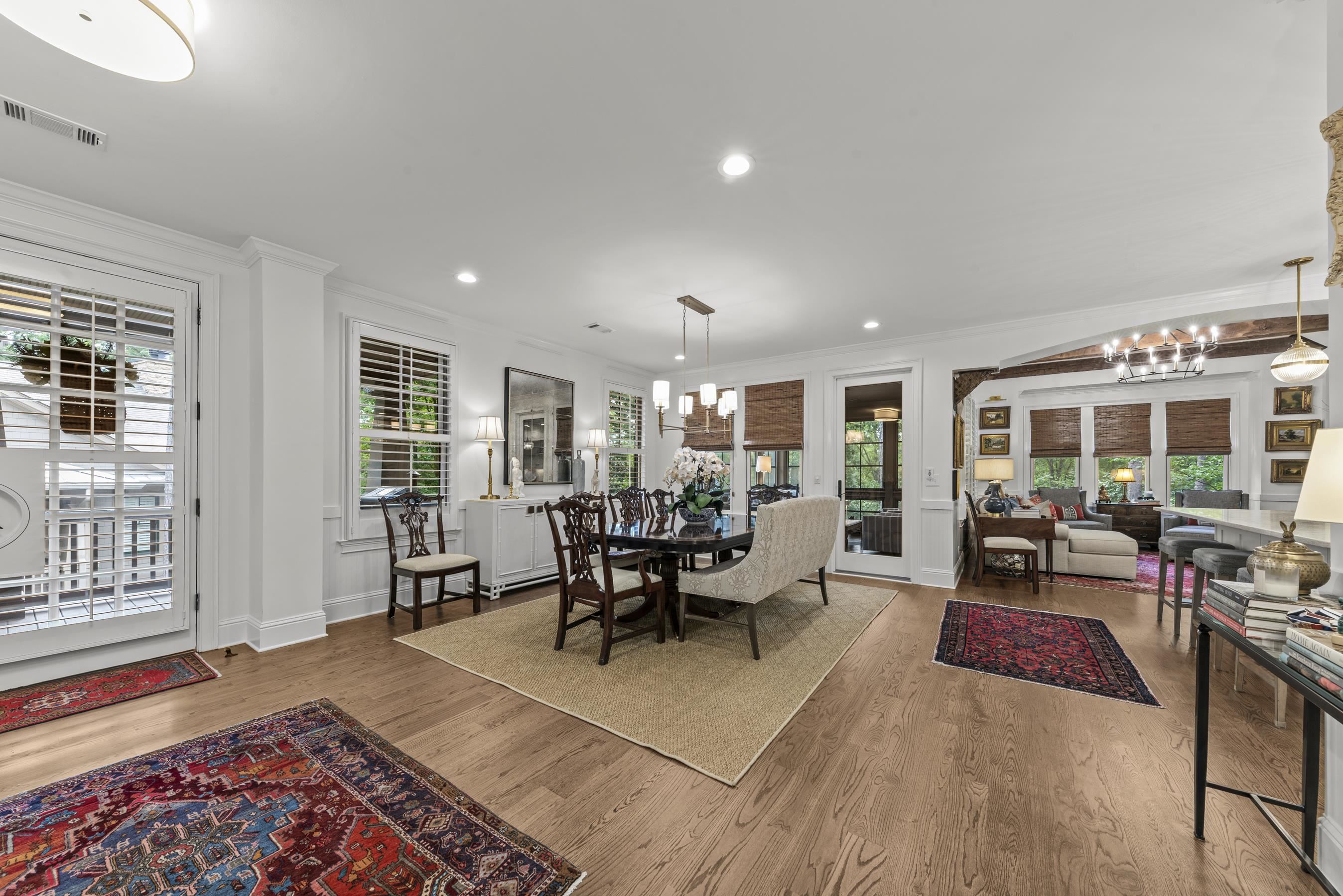 1030 SALLIES VIEW