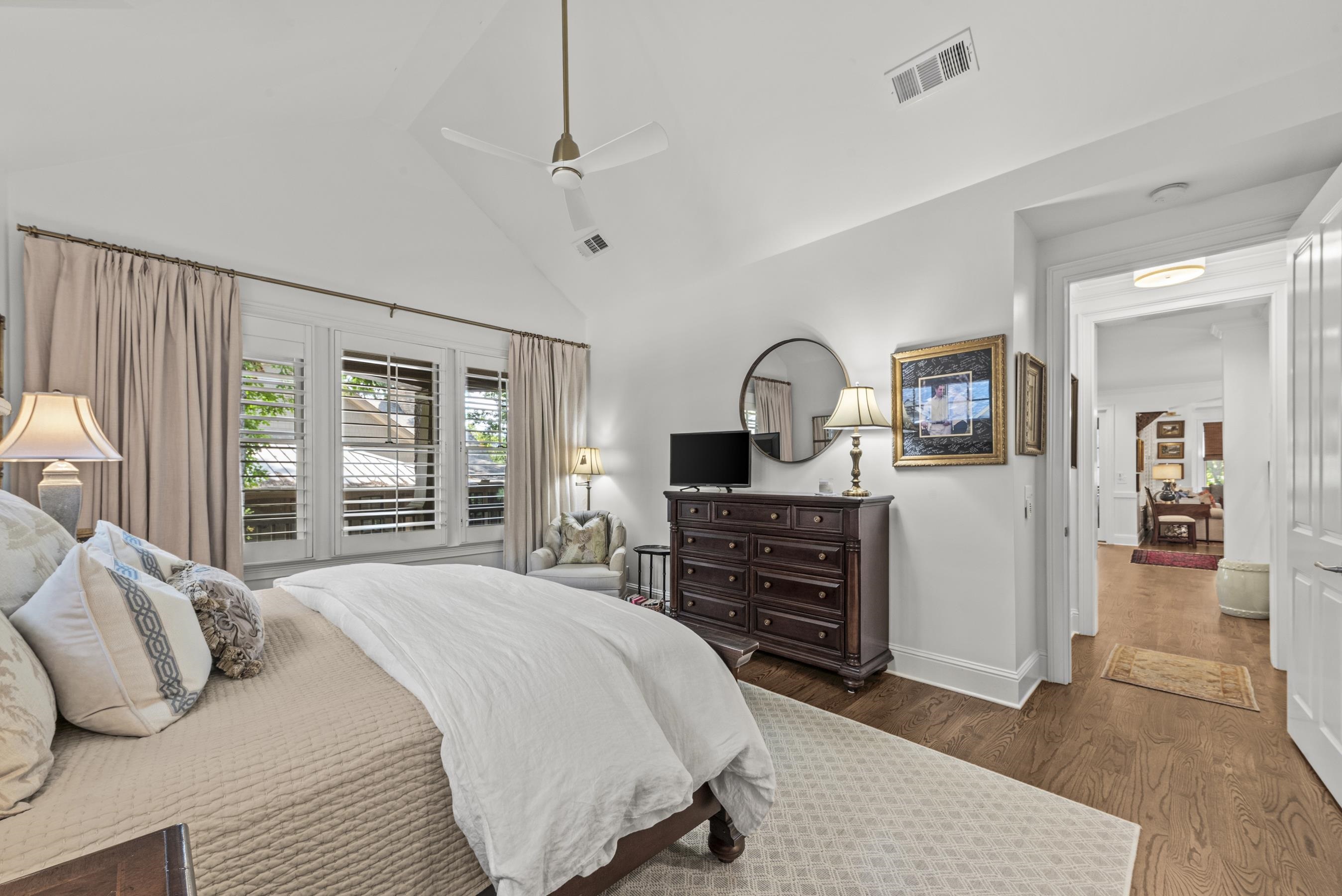 1030 SALLIES VIEW