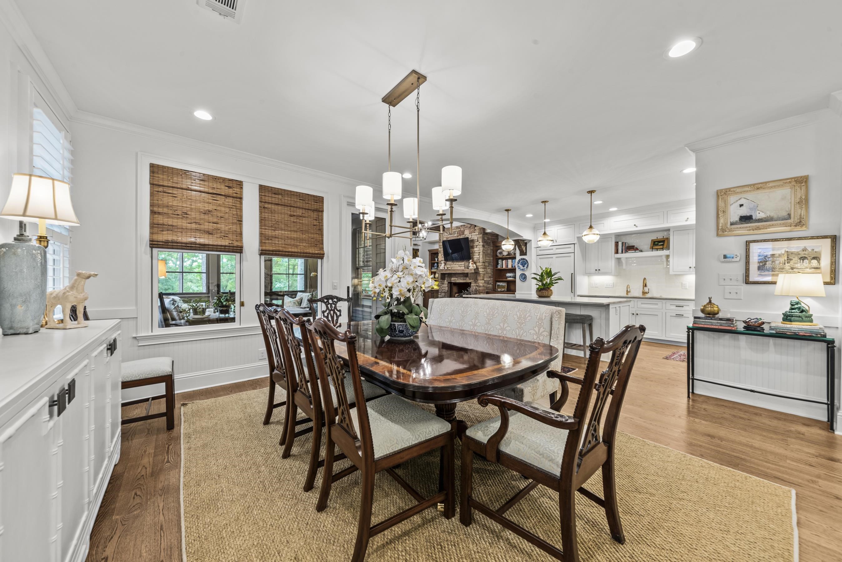 1030 SALLIES VIEW