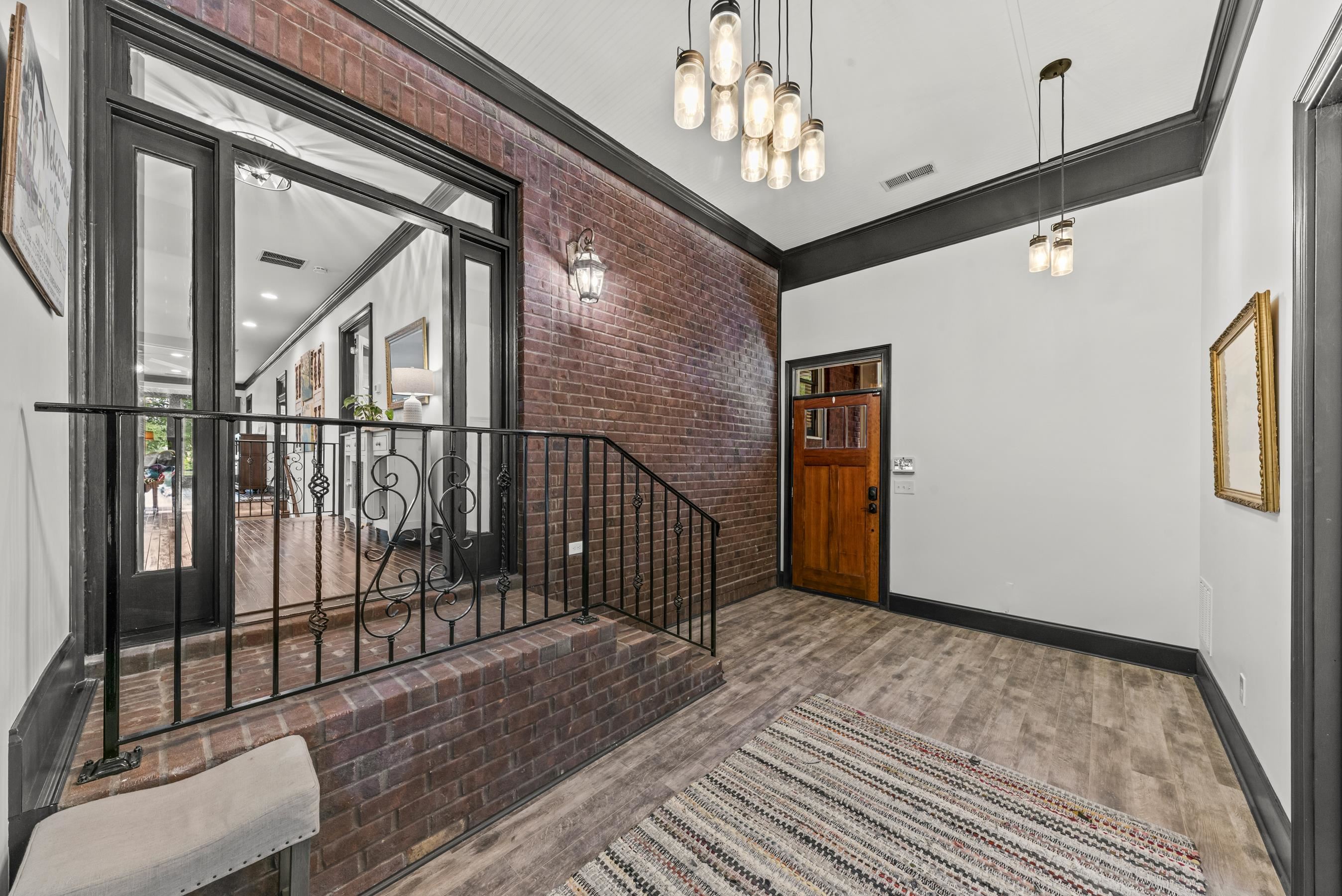 364 S. STEEL BRIDGE ROAD