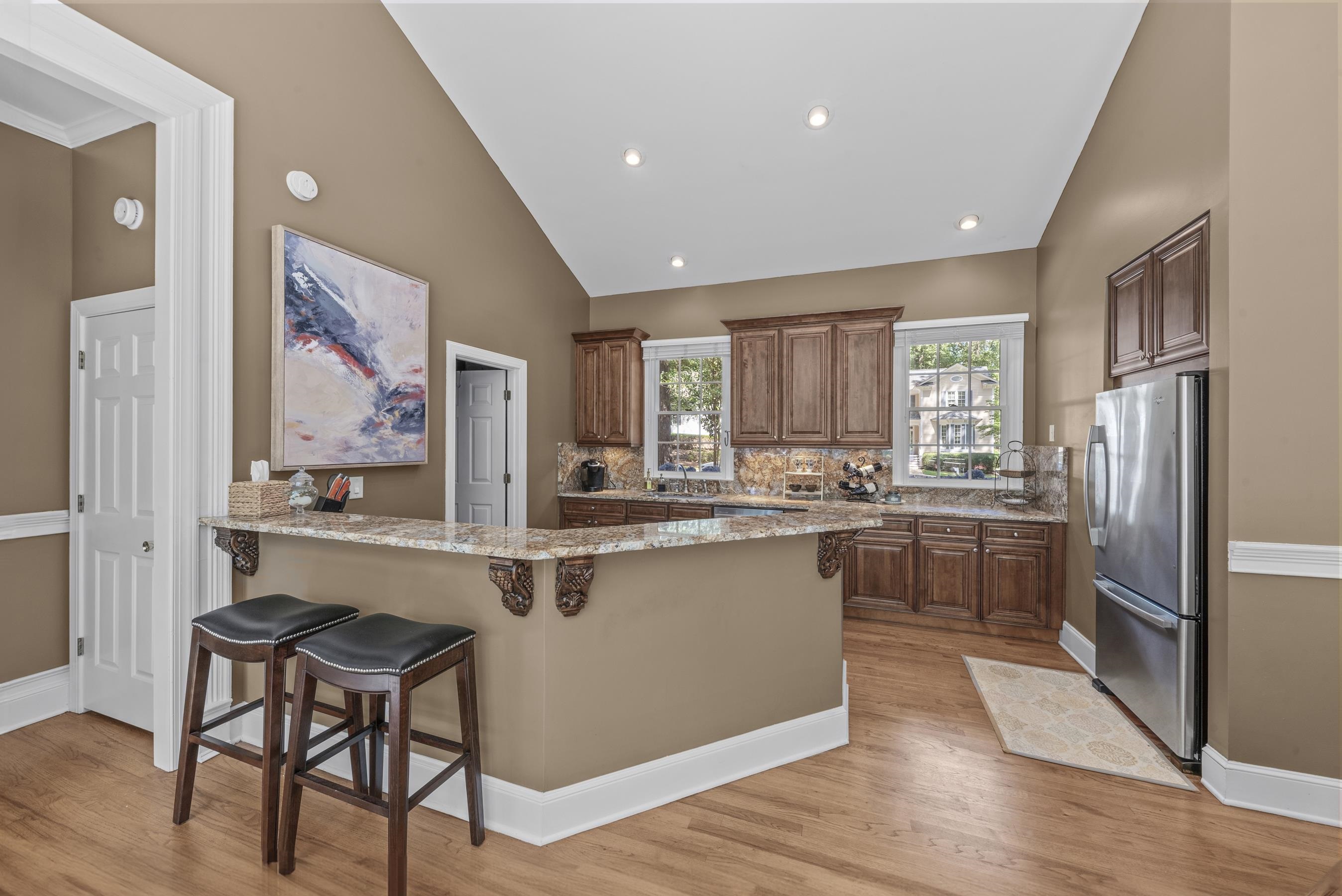 112 SEVEN OAKS COURT