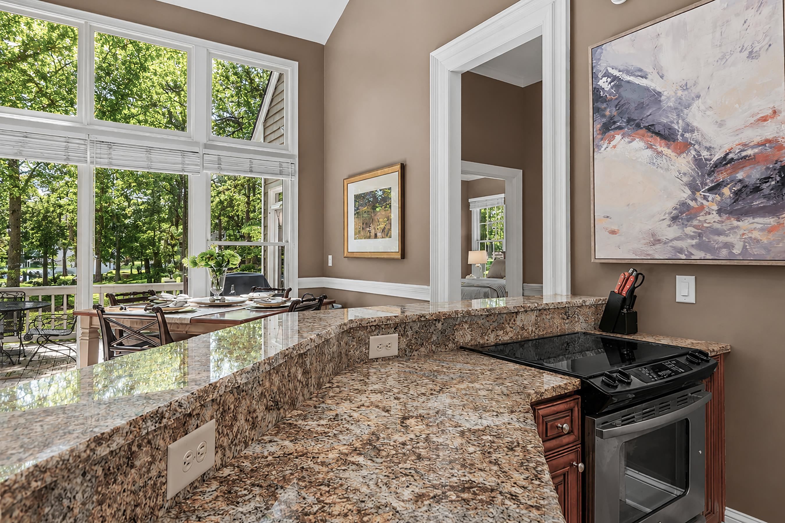 112 SEVEN OAKS COURT