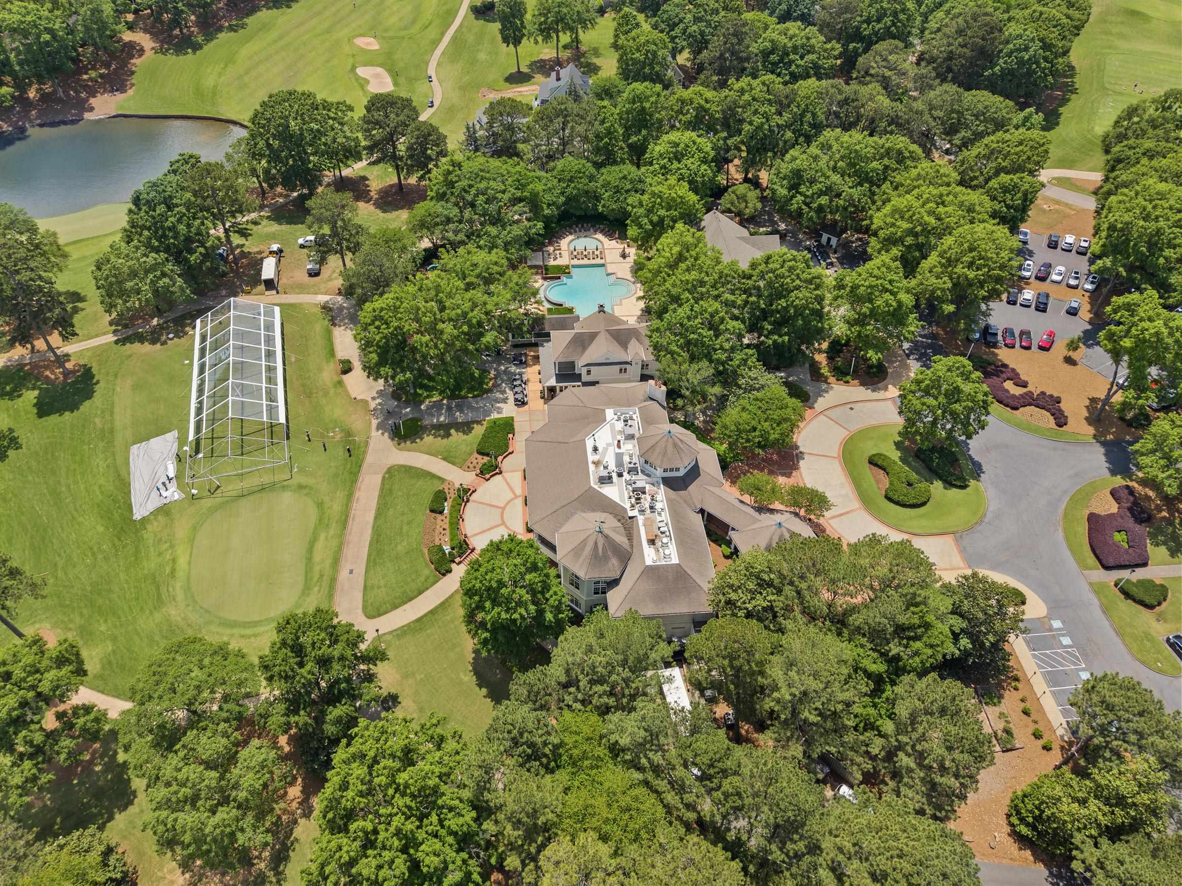 112 SEVEN OAKS COURT