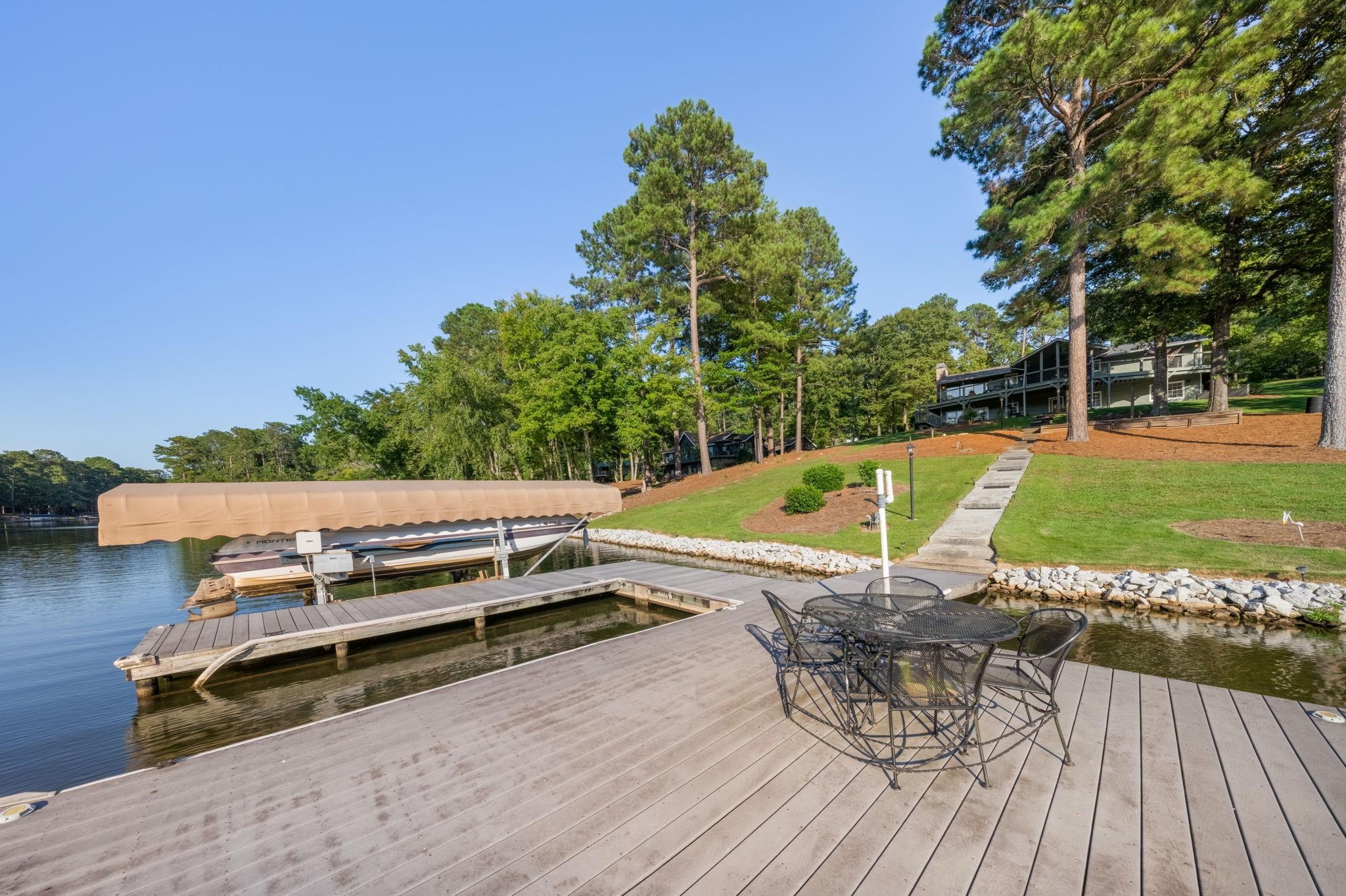 1550 PARKS MILL DRIVE