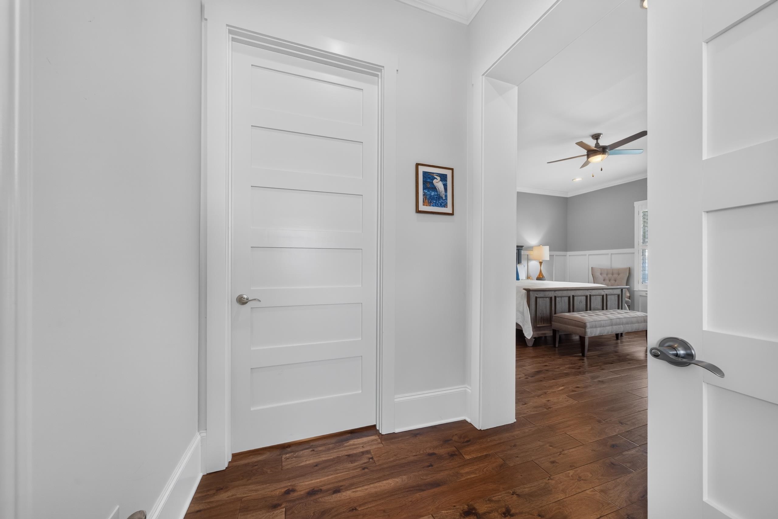 111 EVELYN ALLEY