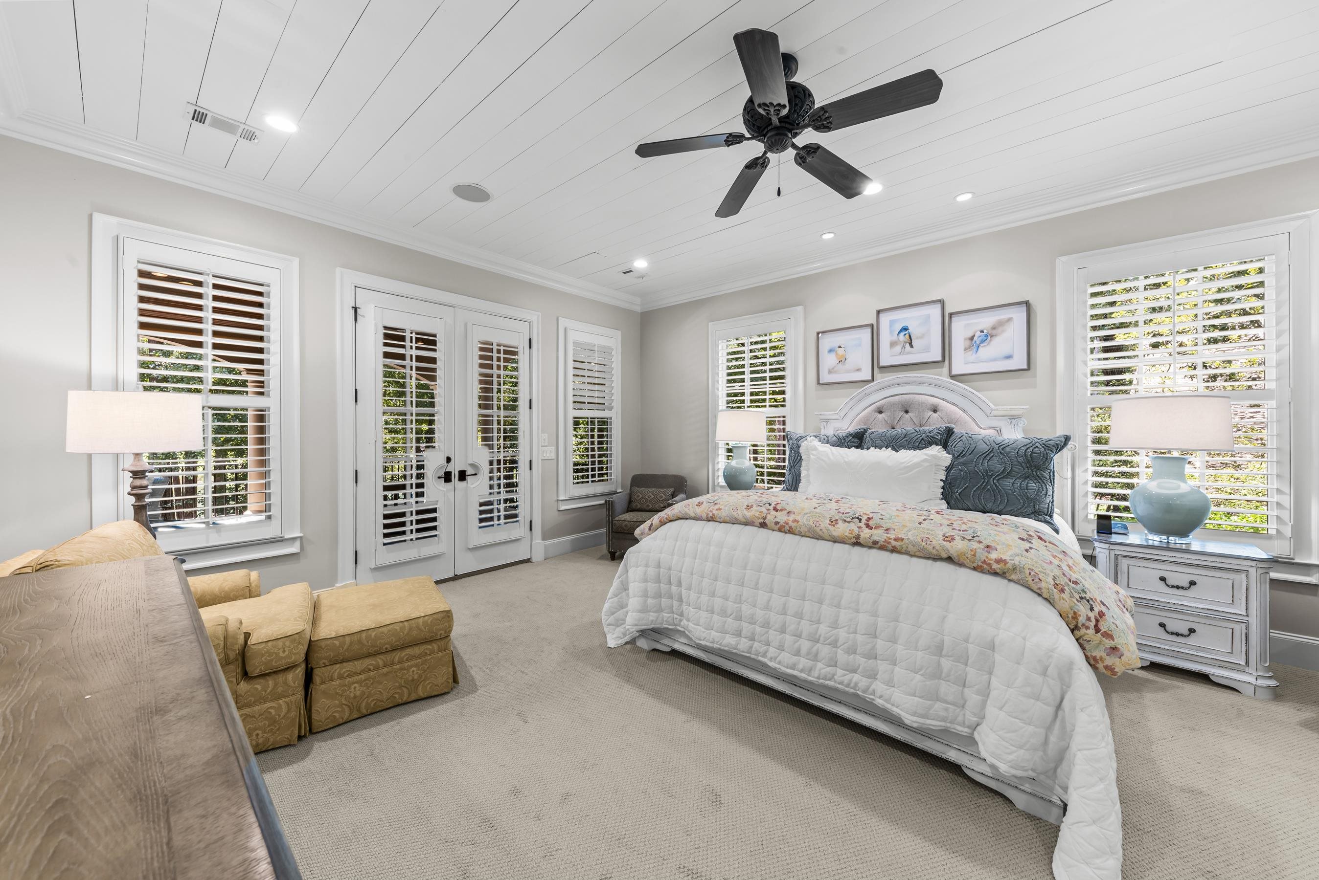 1241 LAKE CLUB DRIVE