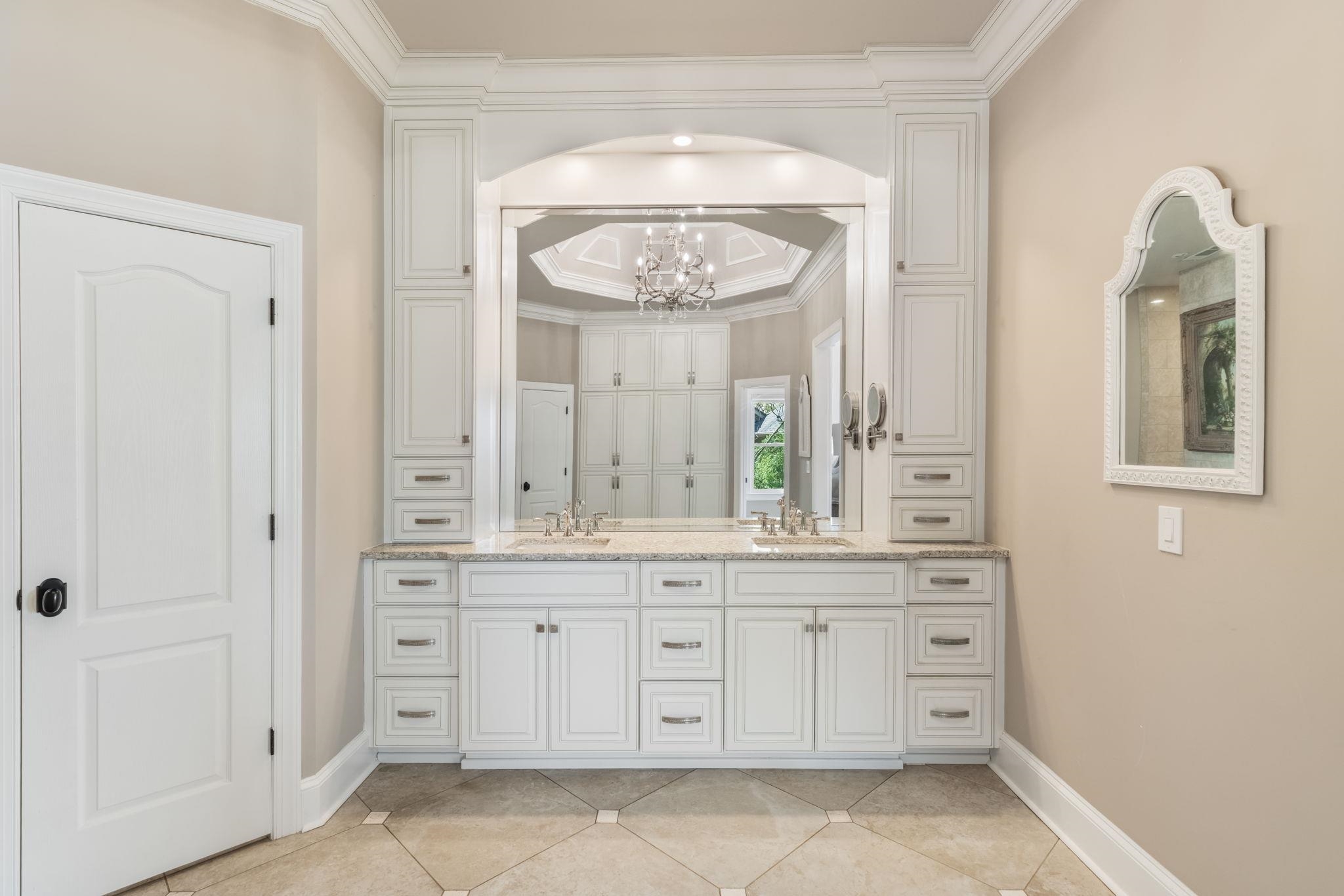 137 WINNSTEAD PLACE