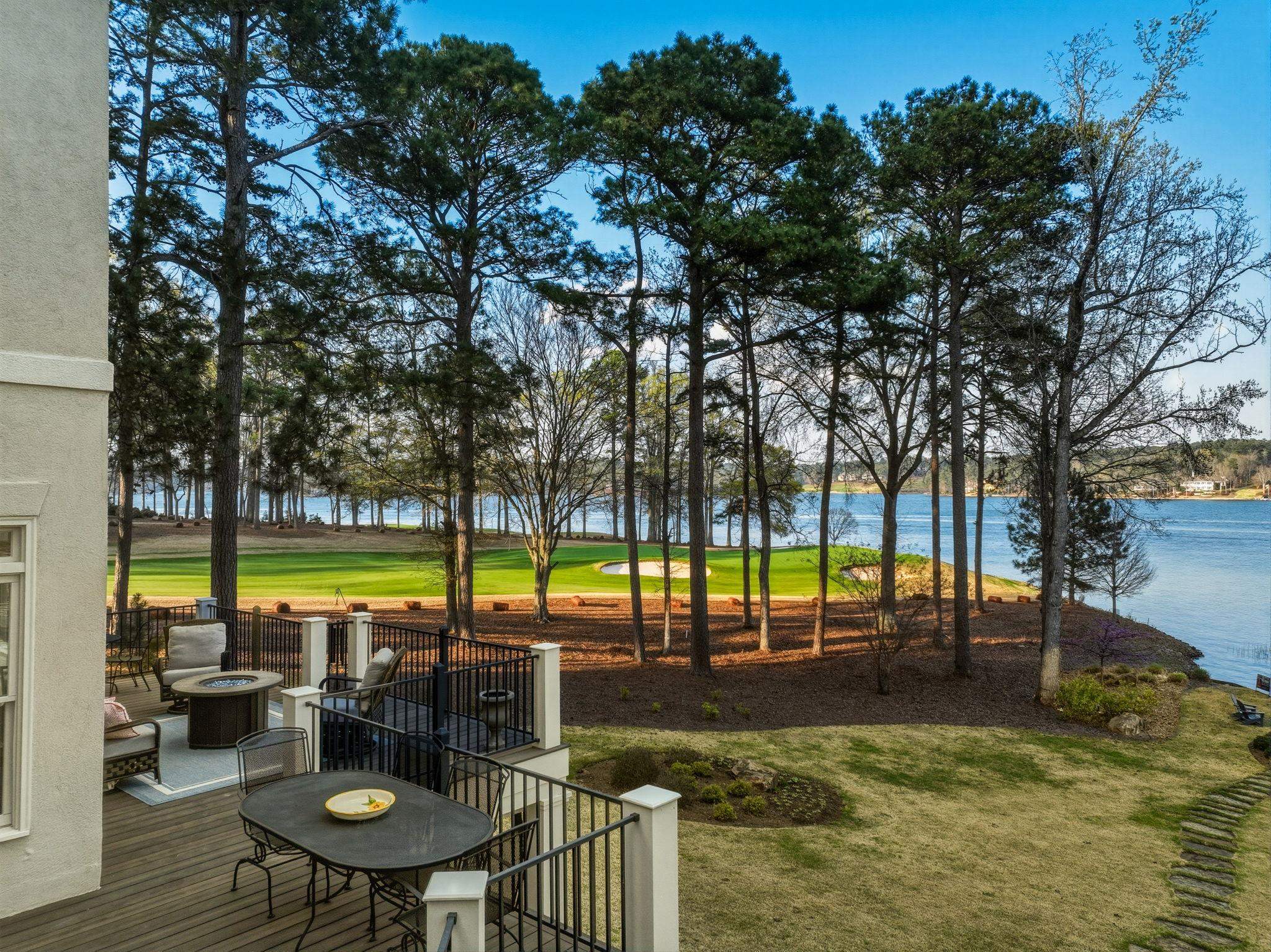 137 WINNSTEAD PLACE