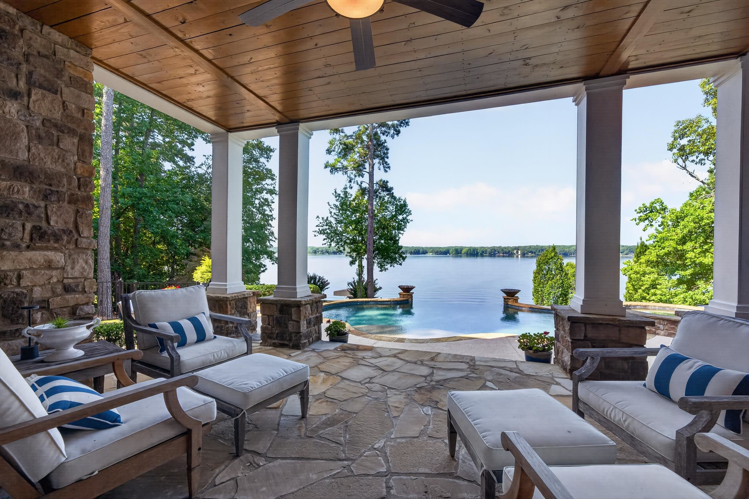 1131 KINGFISHER POINT