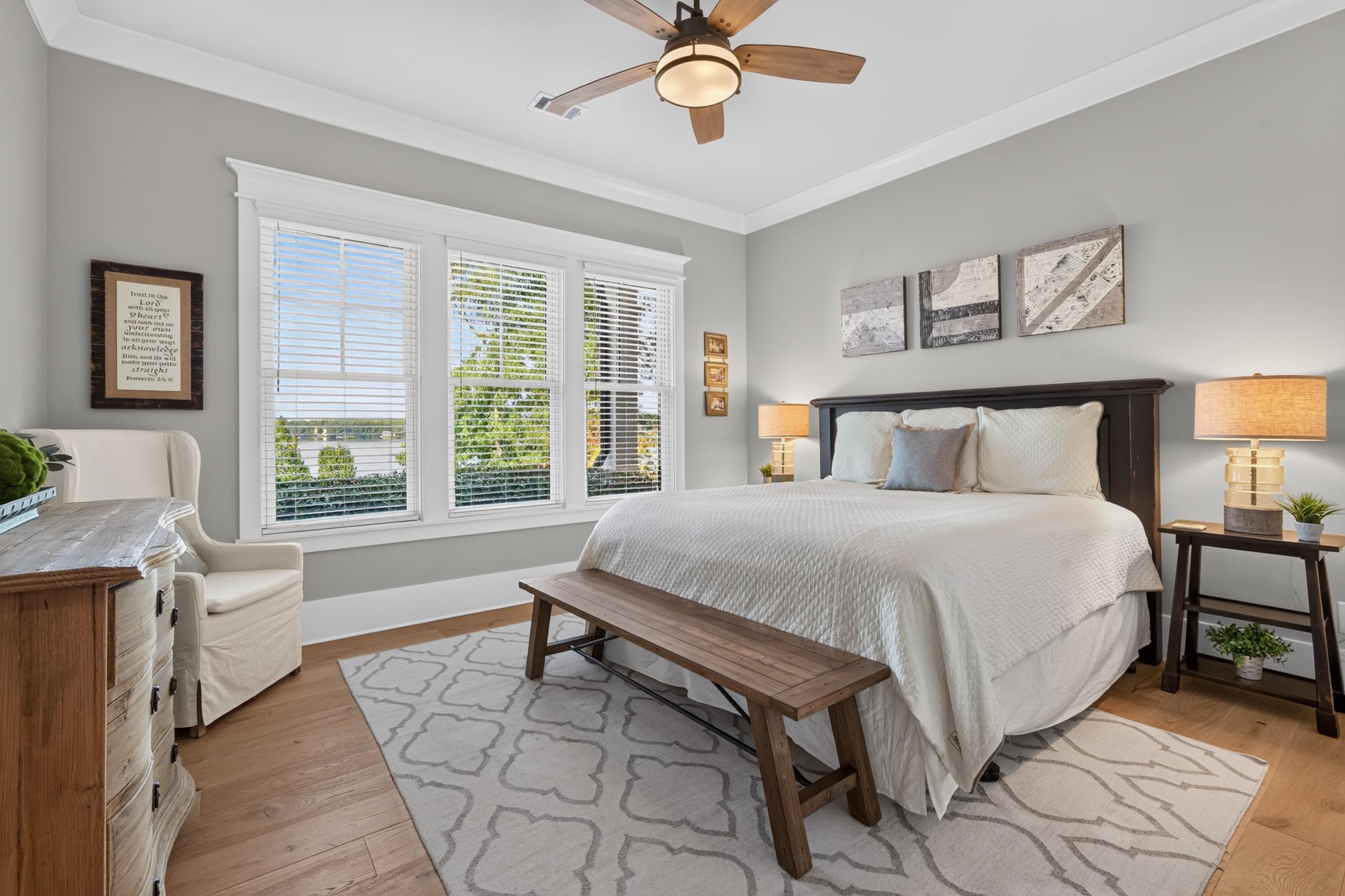 1131 KINGFISHER POINT