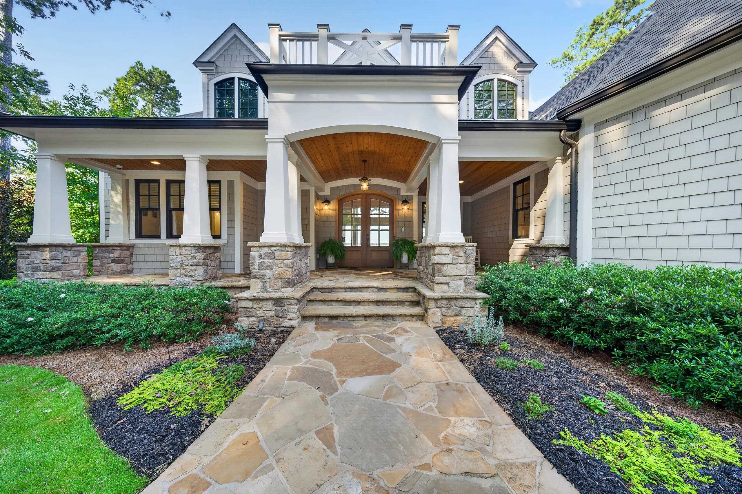1131 KINGFISHER POINT