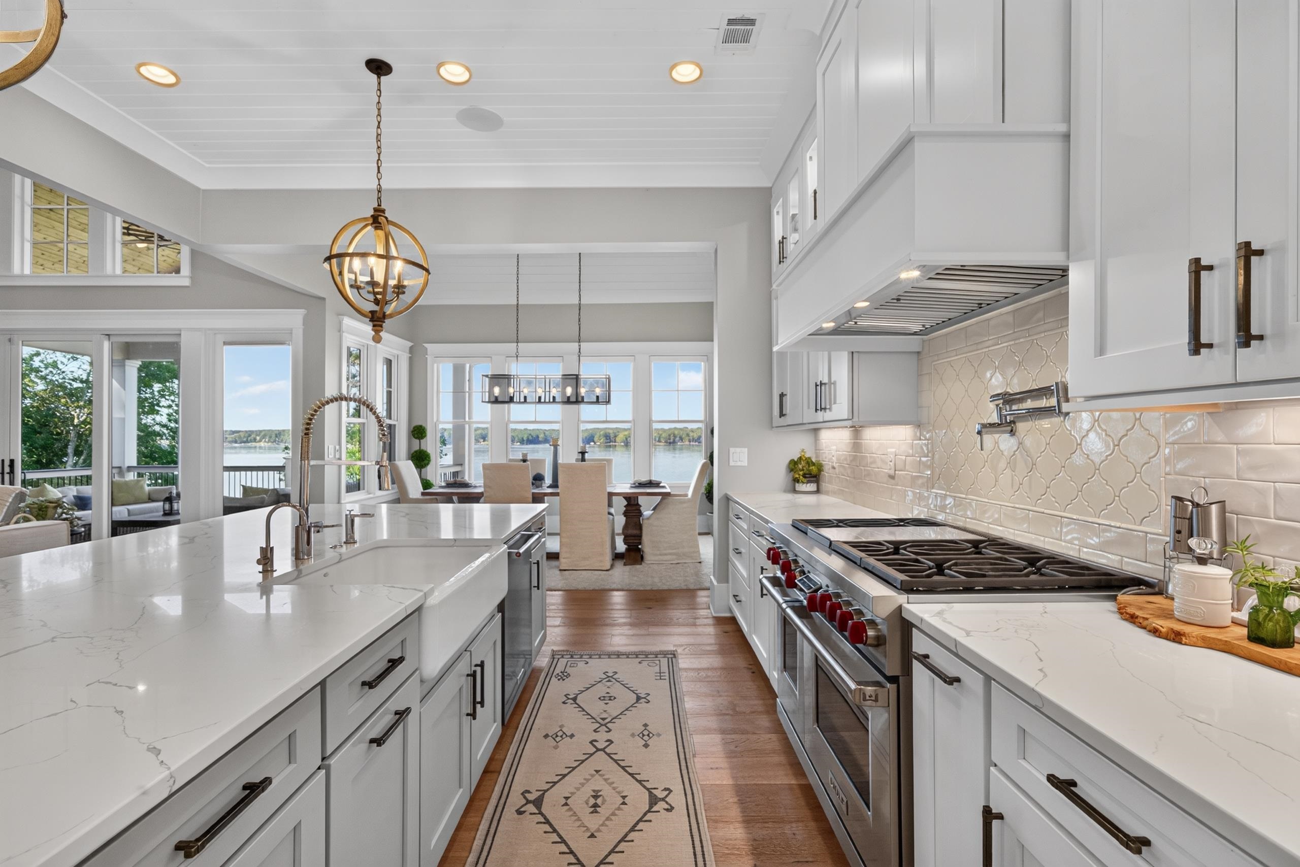 1131 KINGFISHER POINT