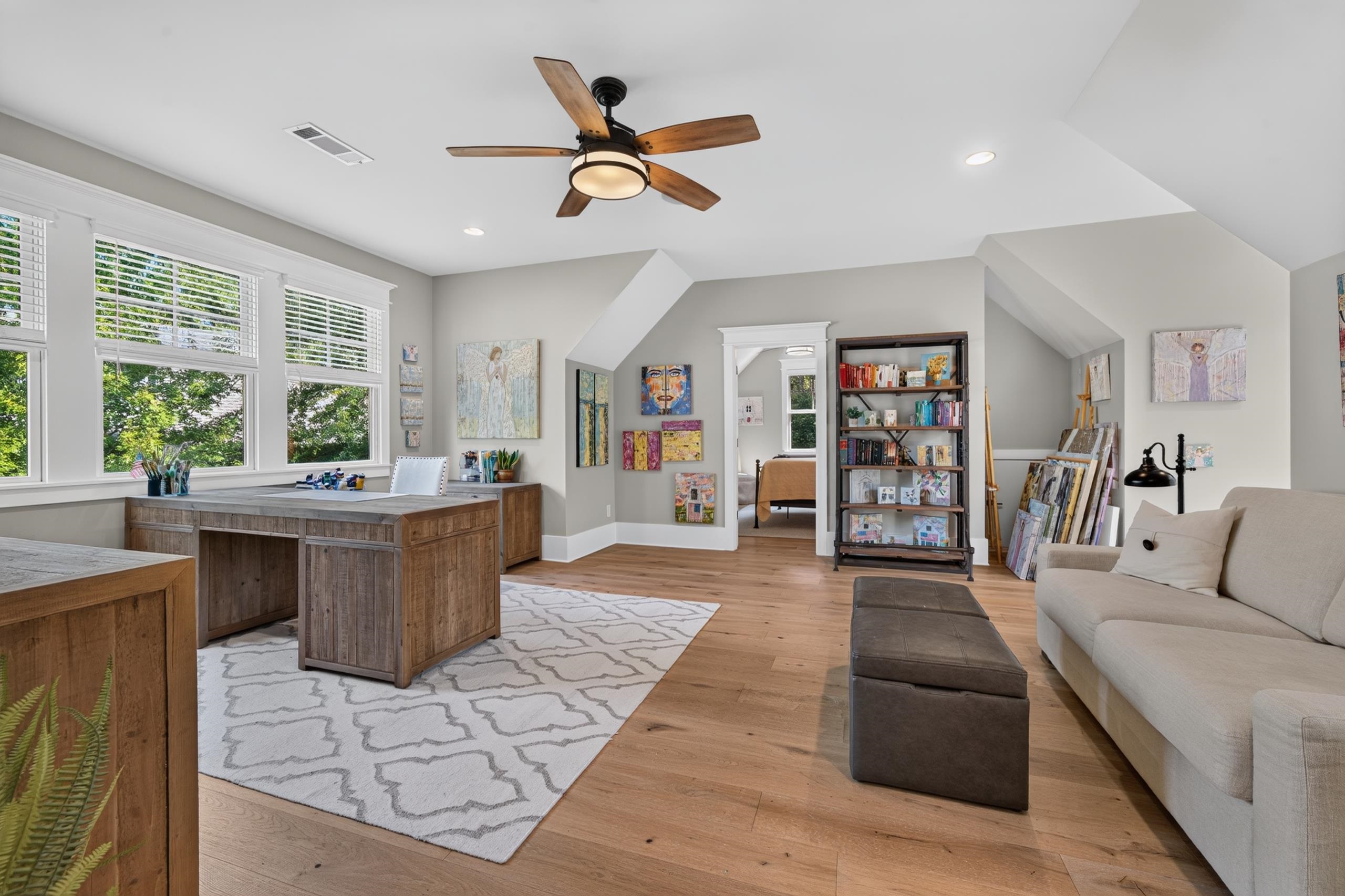 1131 KINGFISHER POINT