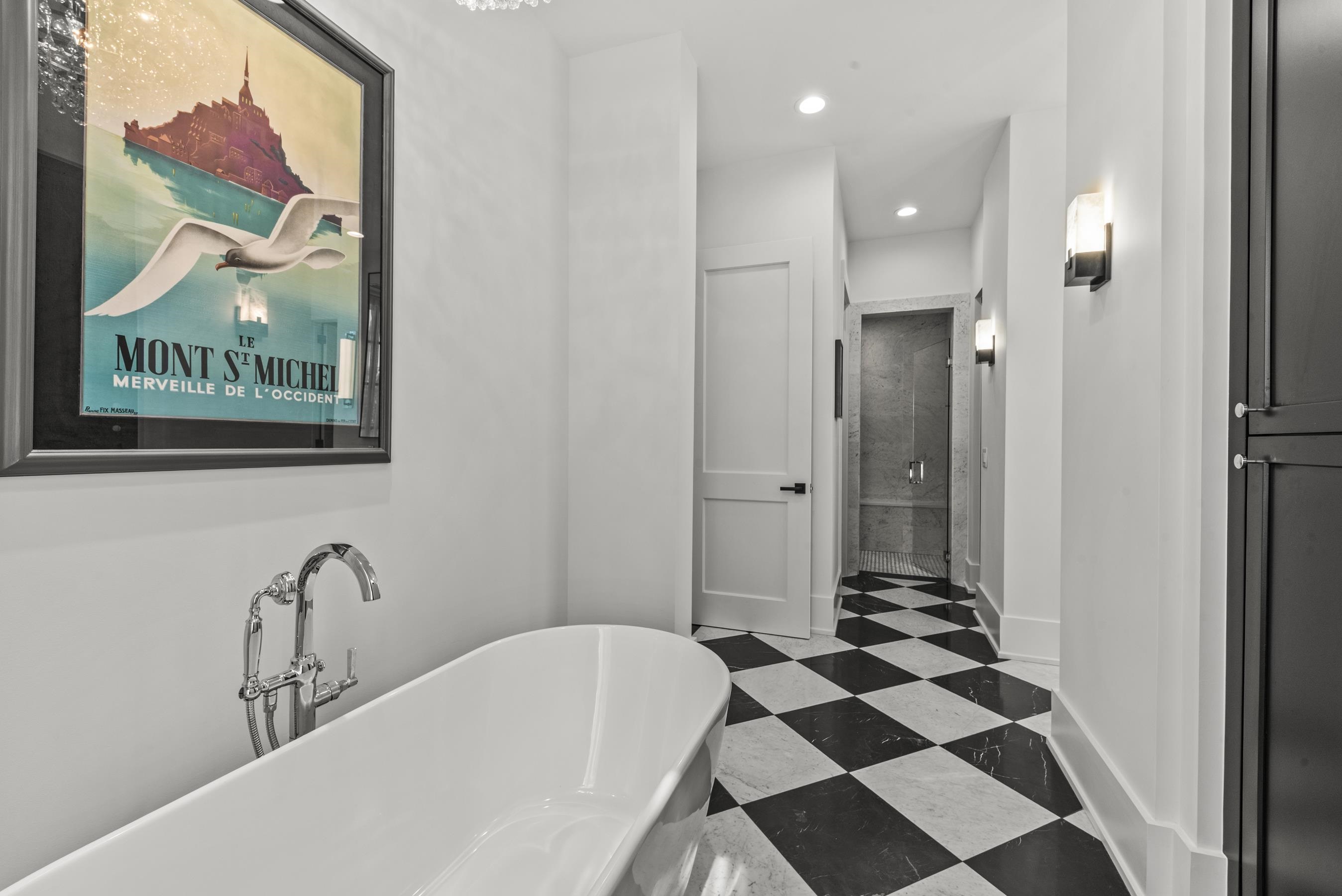 1021 NEARY RIDGE
