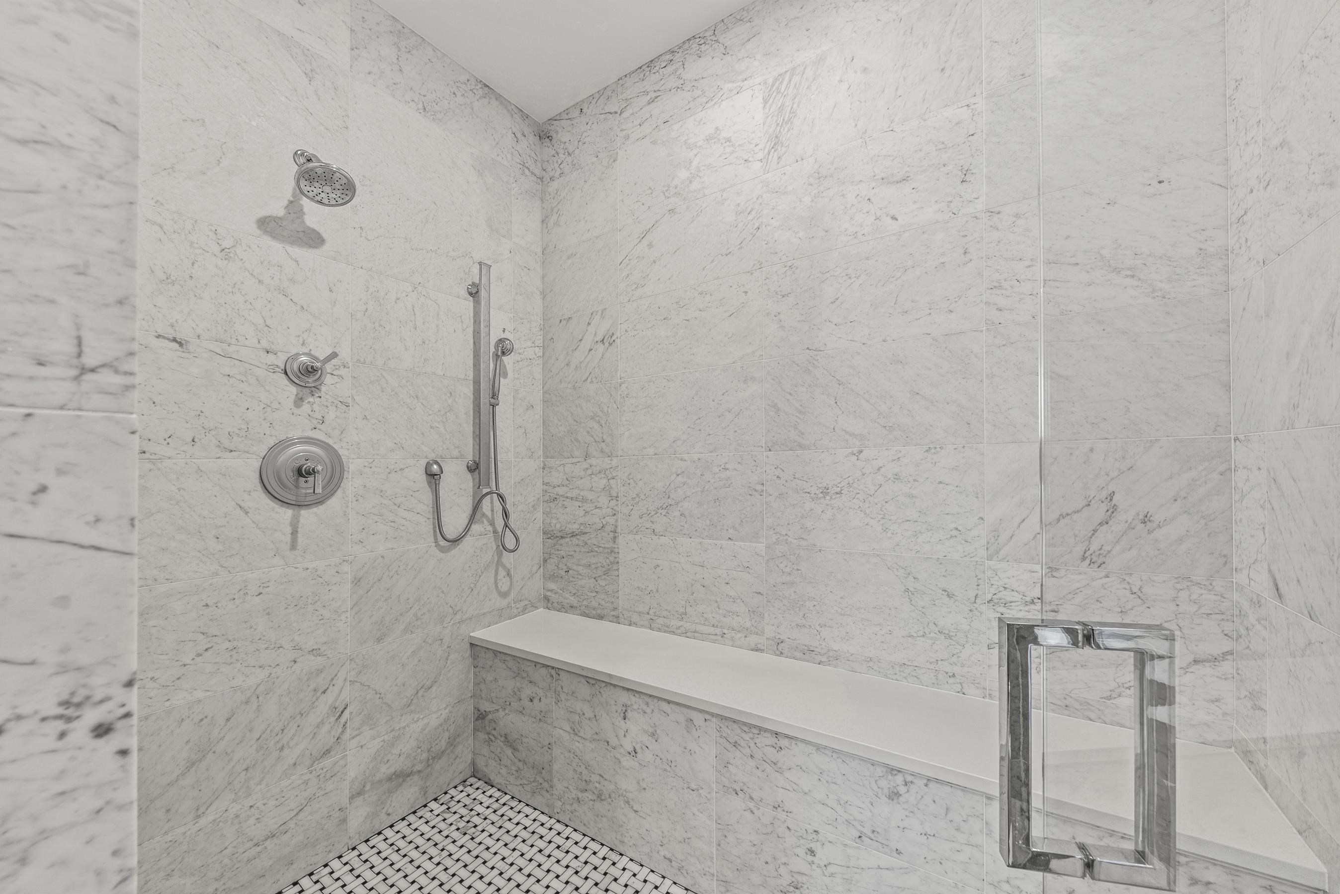 1021 NEARY RIDGE
