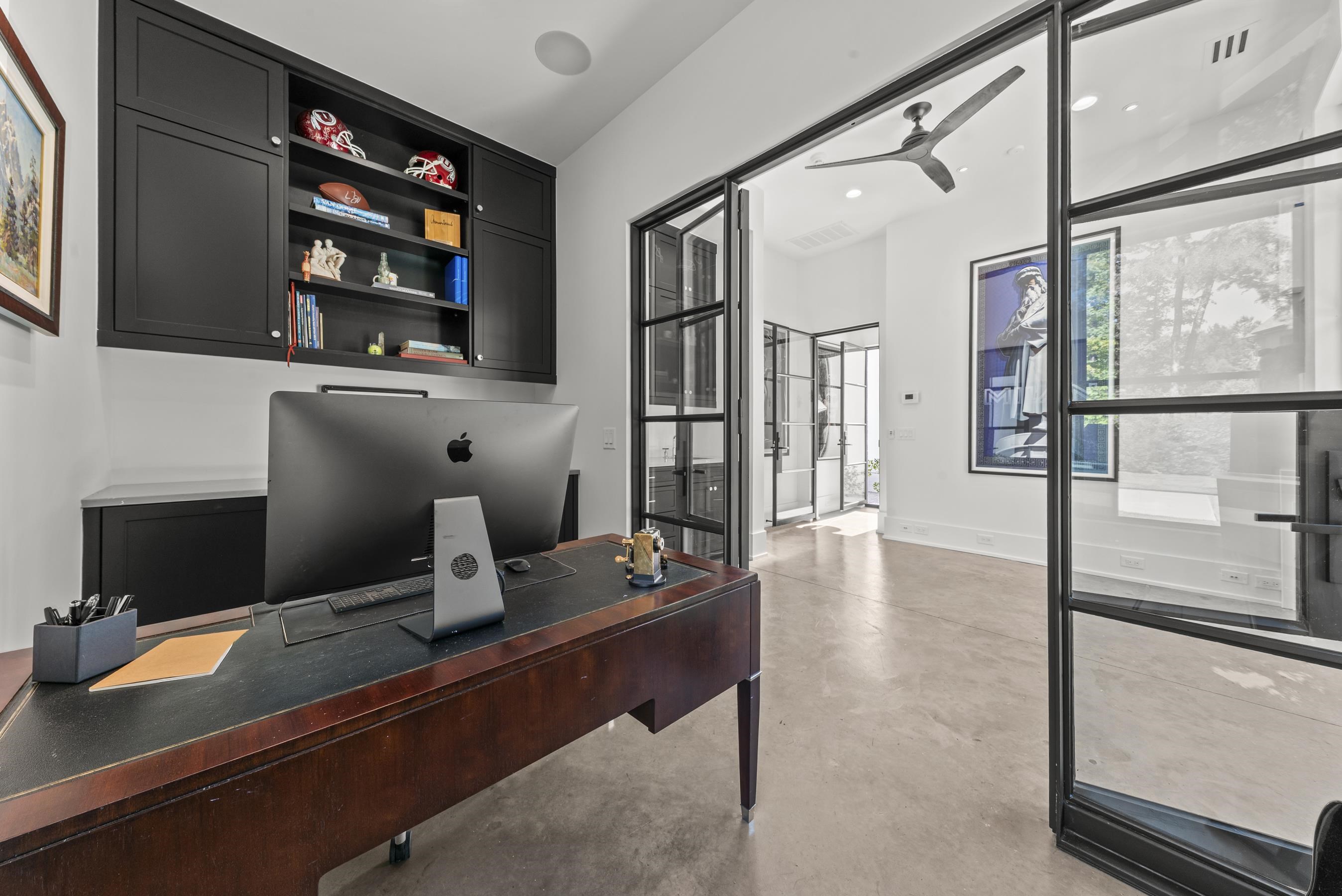 1021 NEARY RIDGE