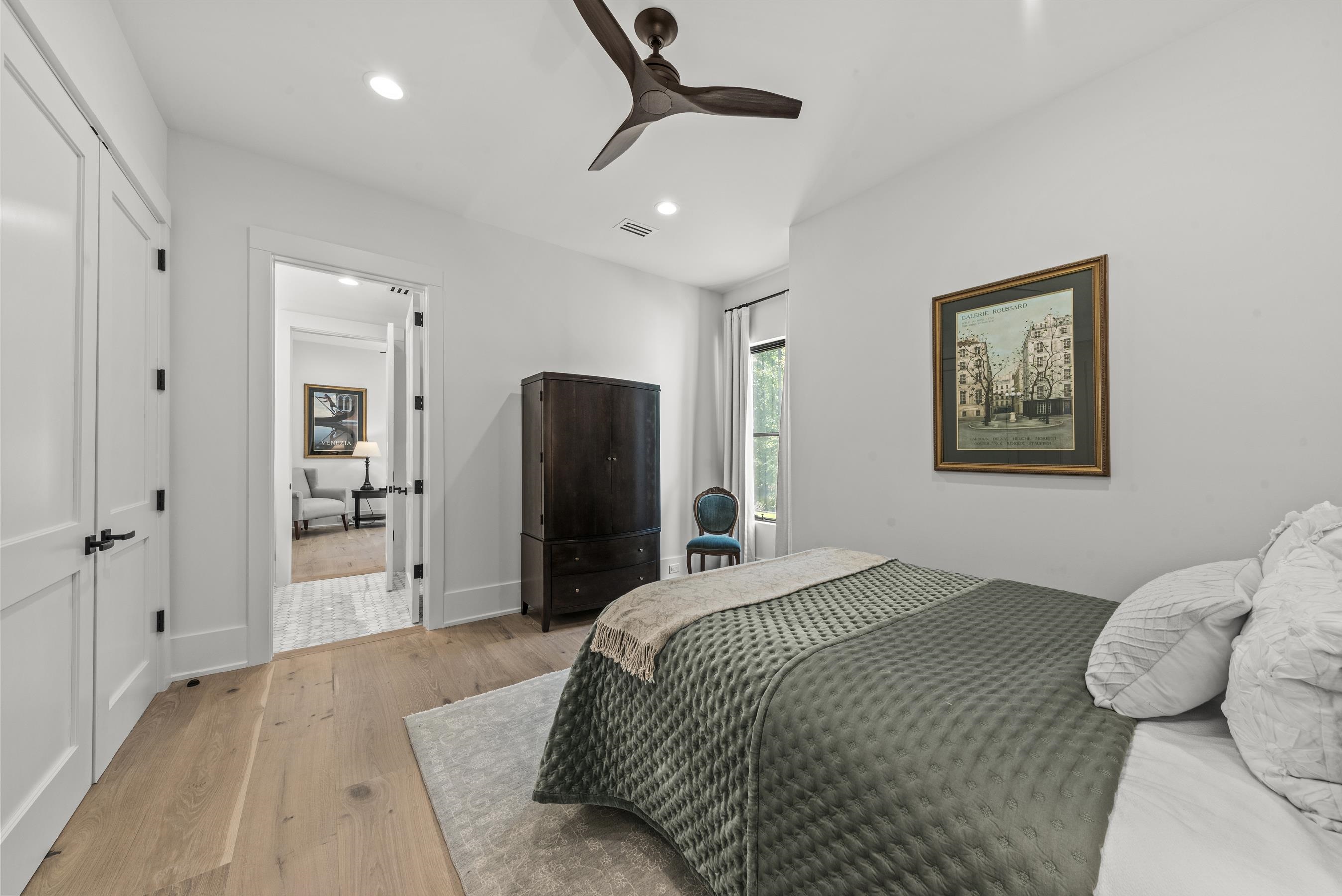 1021 NEARY RIDGE