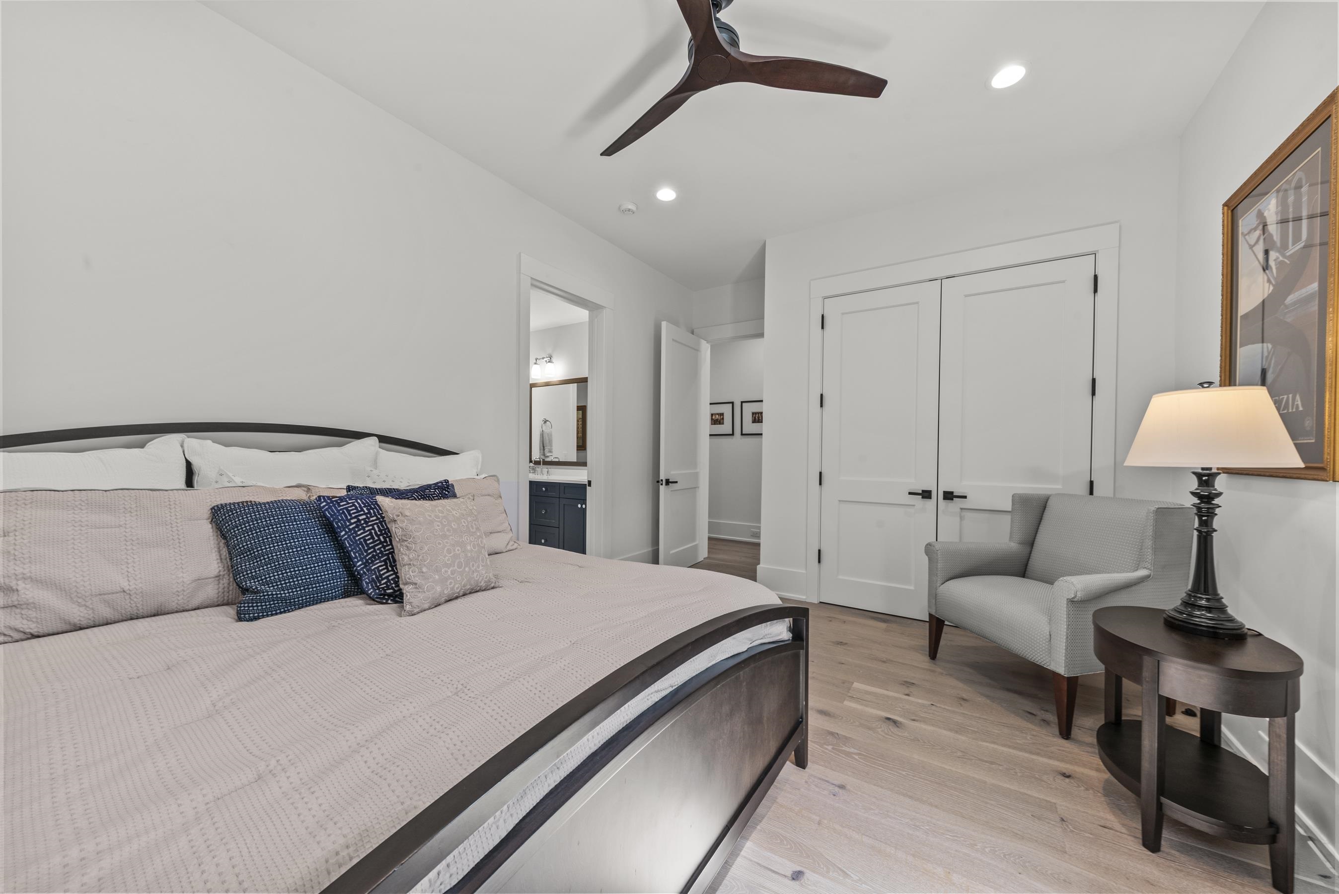 1021 NEARY RIDGE