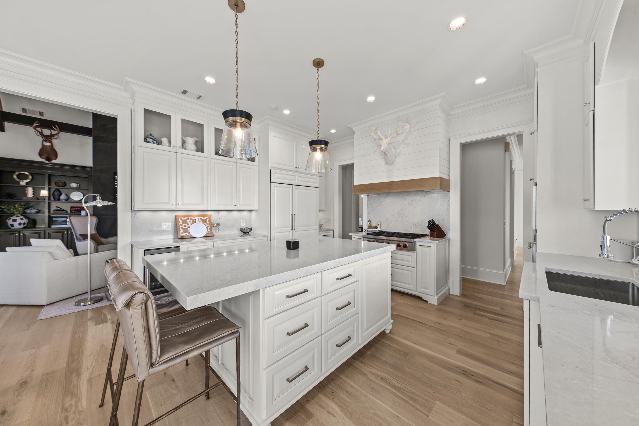 1370 ROSE CREEK