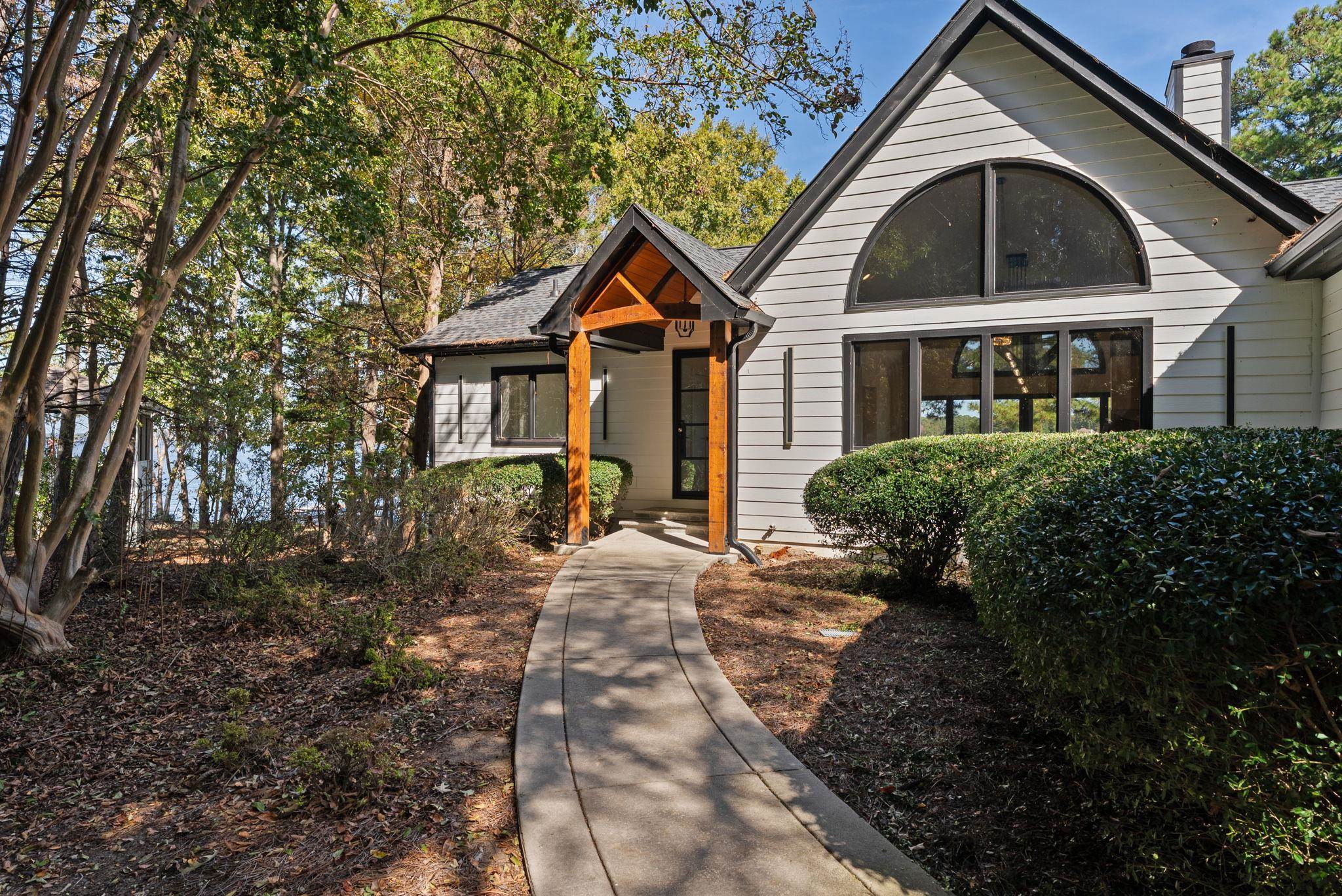 90 BRADFORD DRIVE