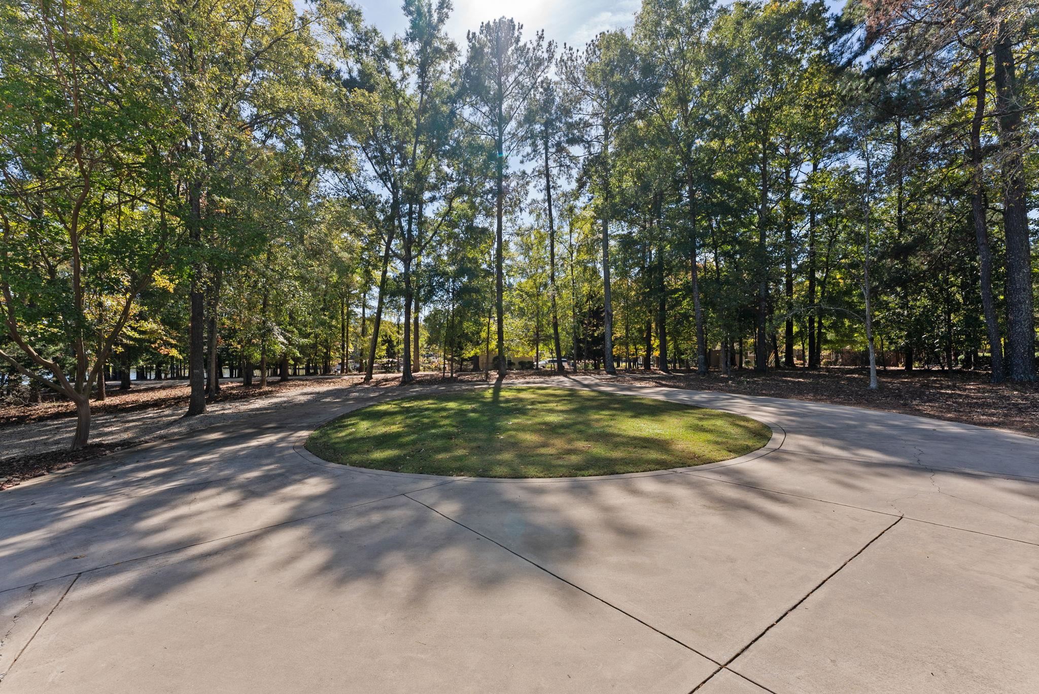 90 BRADFORD DRIVE