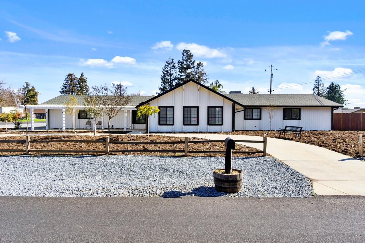 12105 Trieste DR