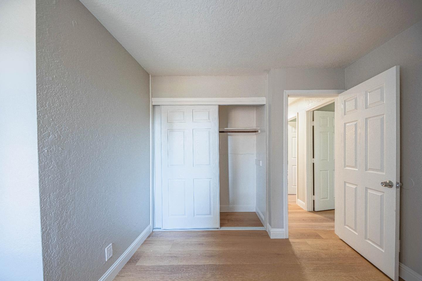 918 Acosta Plaza 61