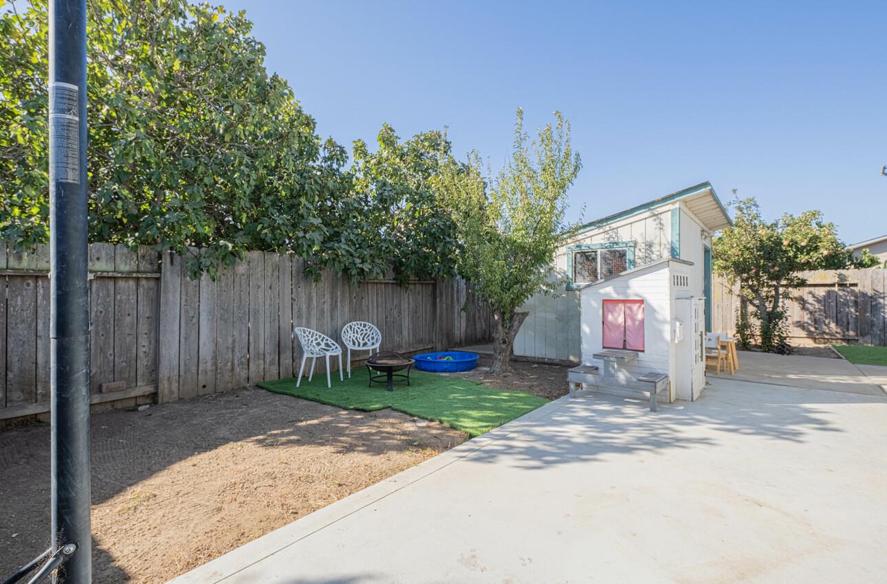 15 Elmwood Drive