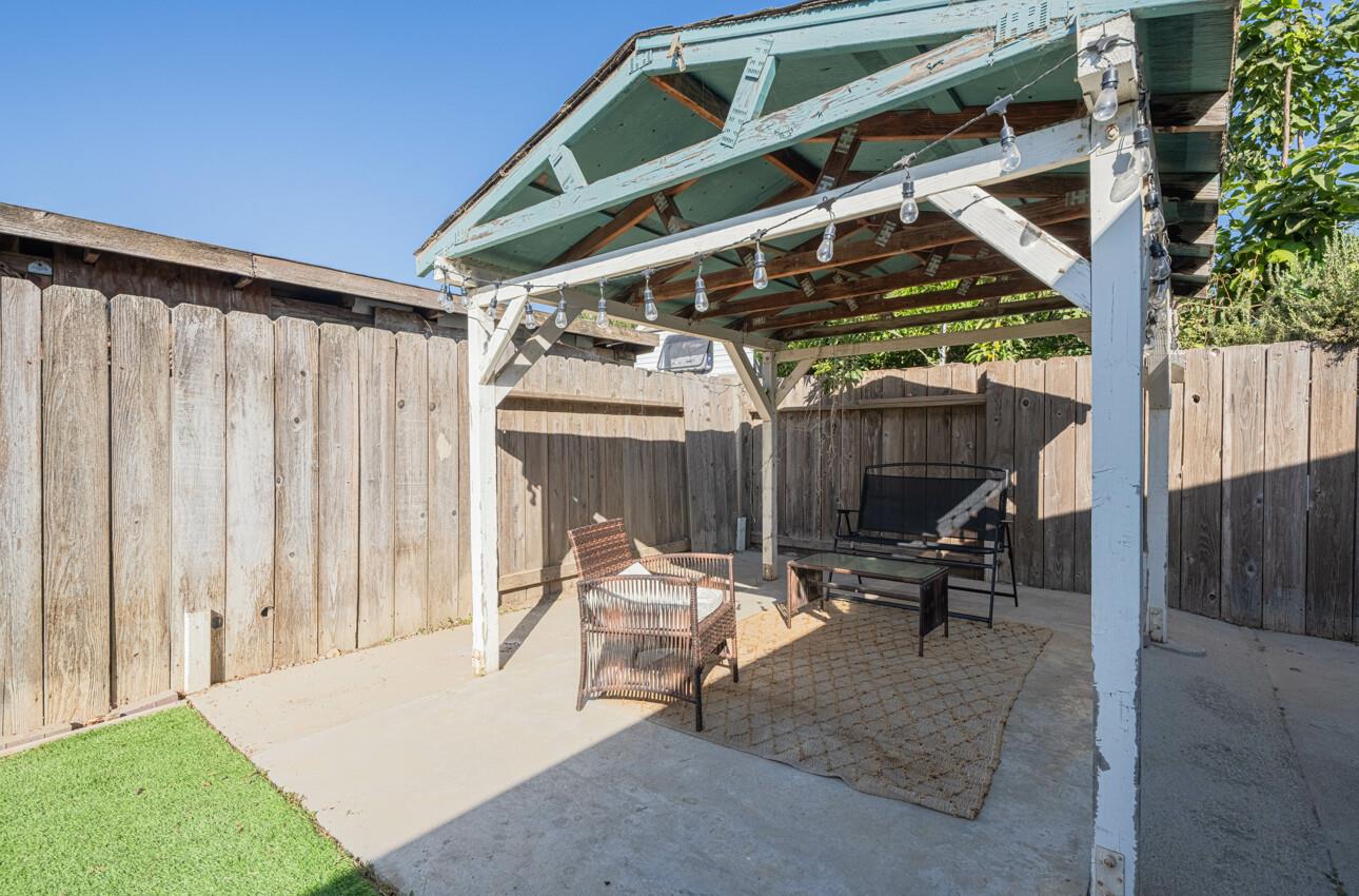 15 Elmwood Drive