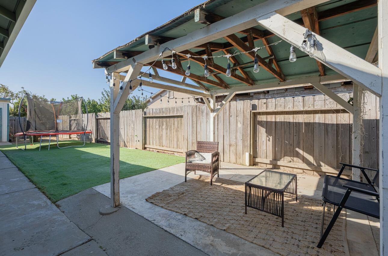 15 Elmwood Drive