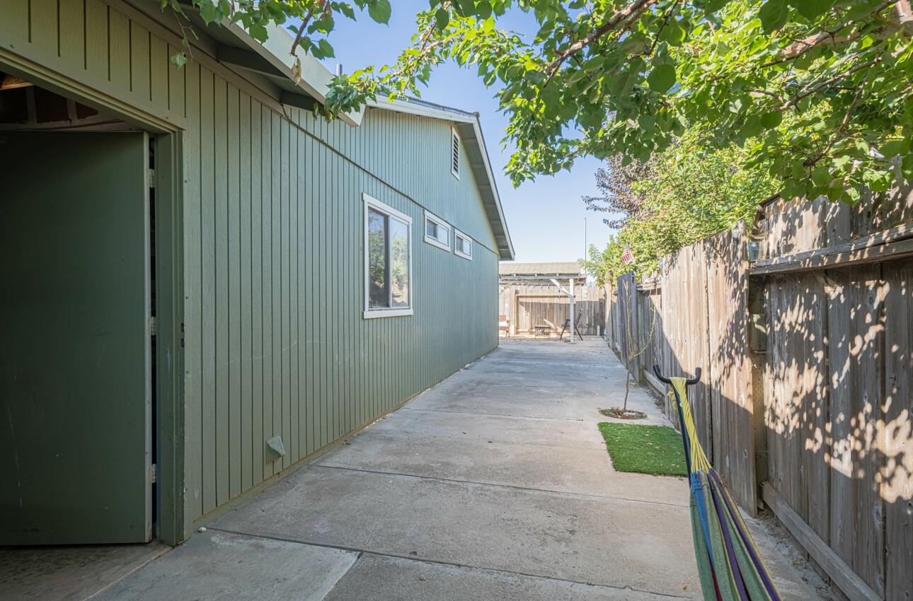 15 Elmwood Drive