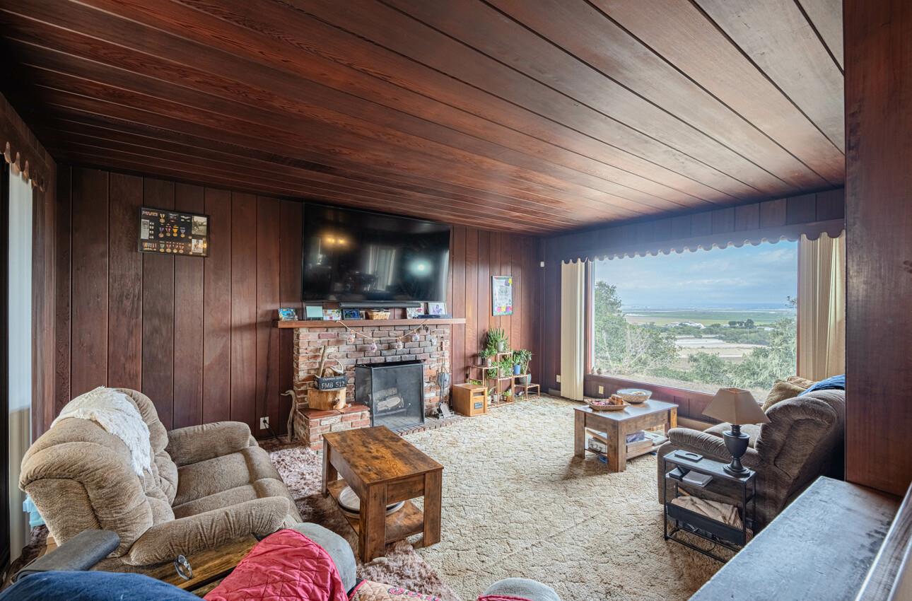 905 West Blanco Road