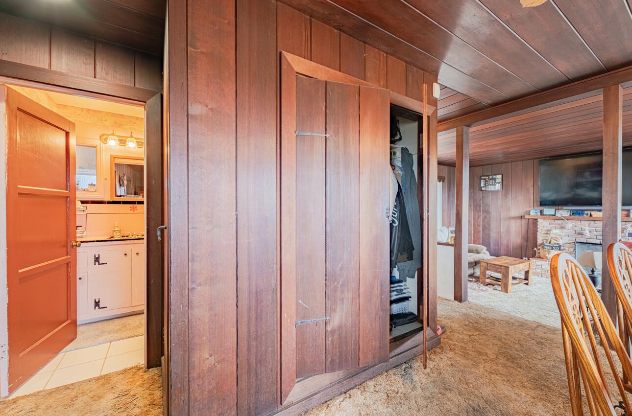 905 West Blanco Road