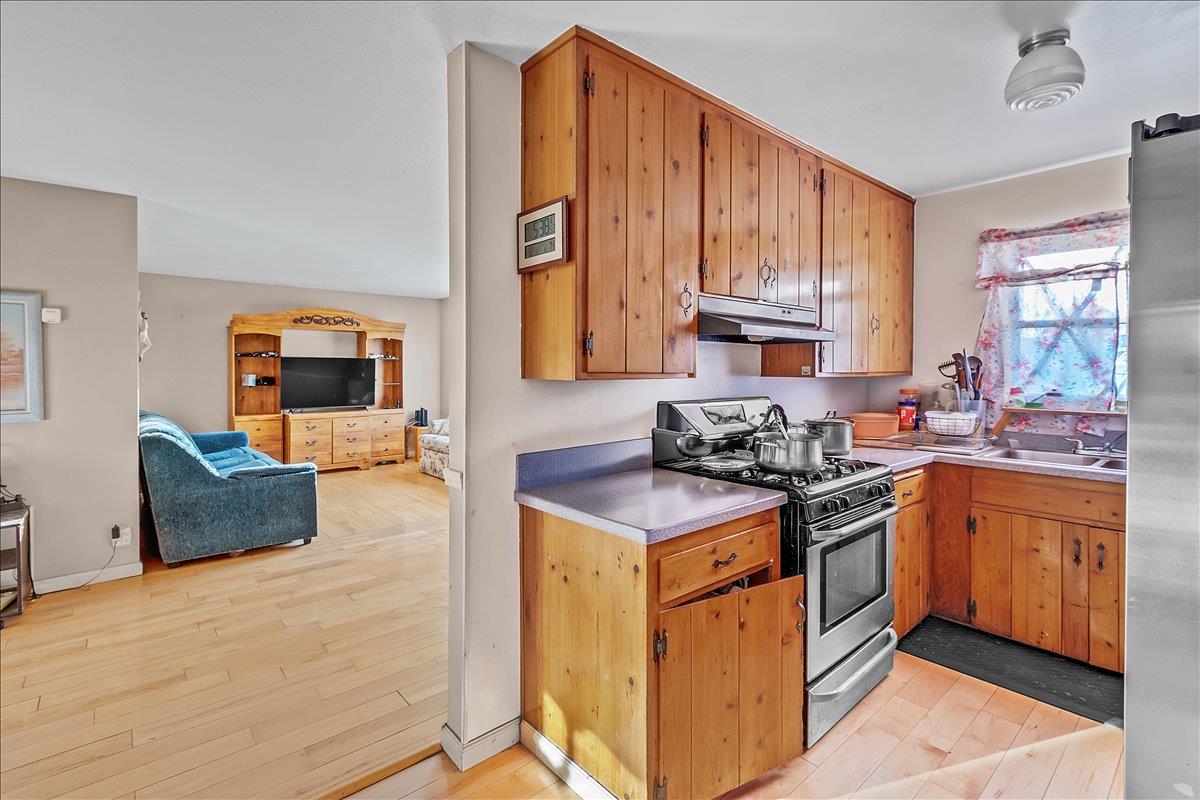 791 El Camino Paraiso