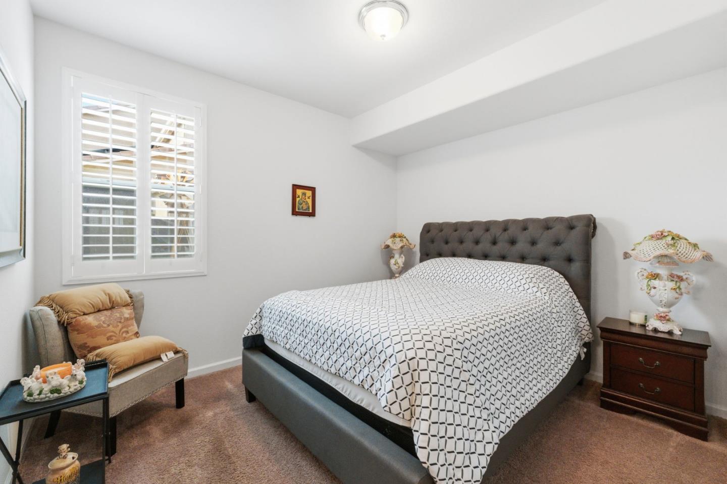 6349 West Acacia Avenue