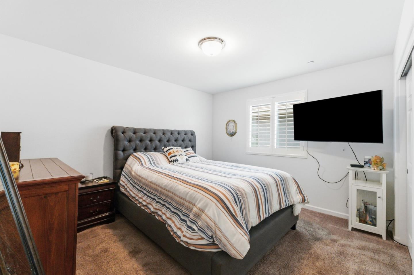 6349 West Acacia Avenue