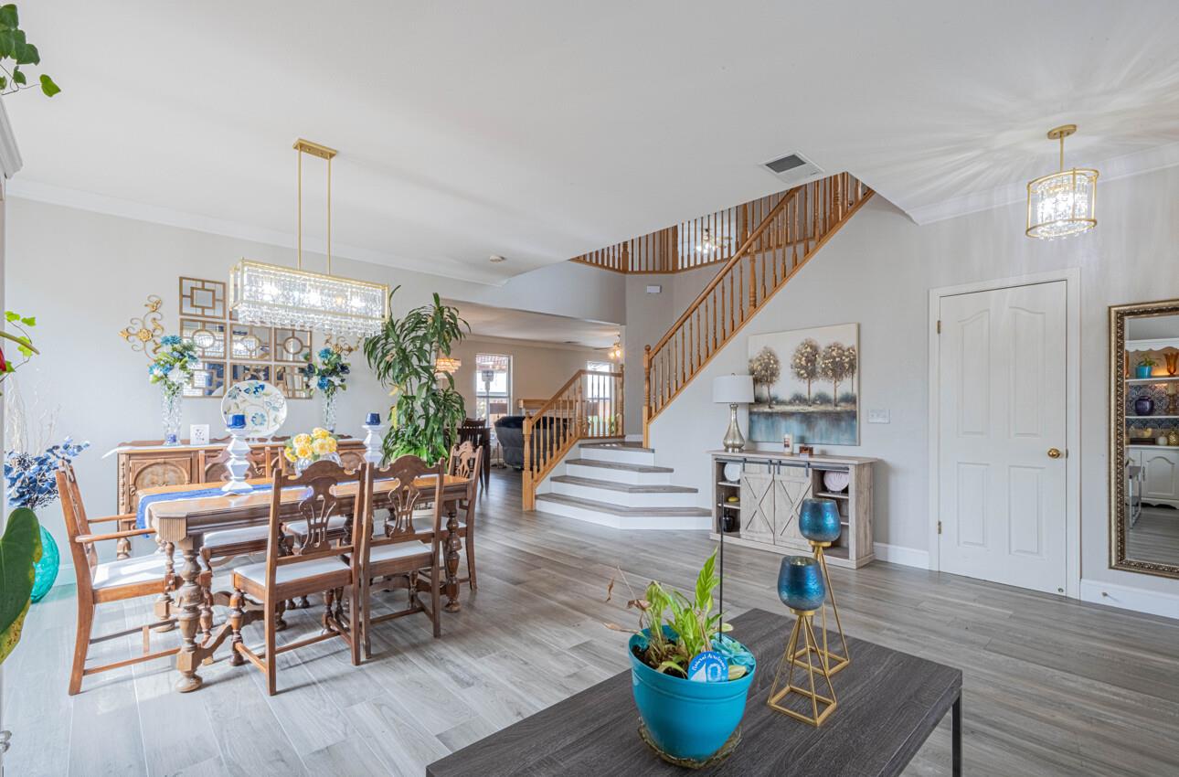 2101 Primrose Court