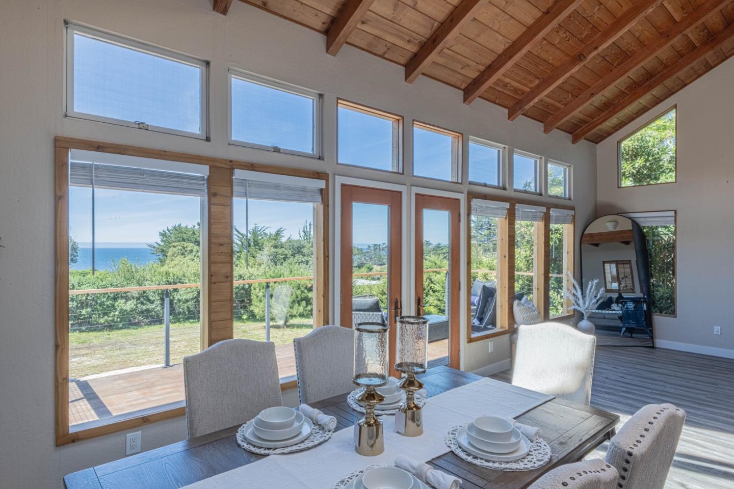 11 Yankee Point Drive