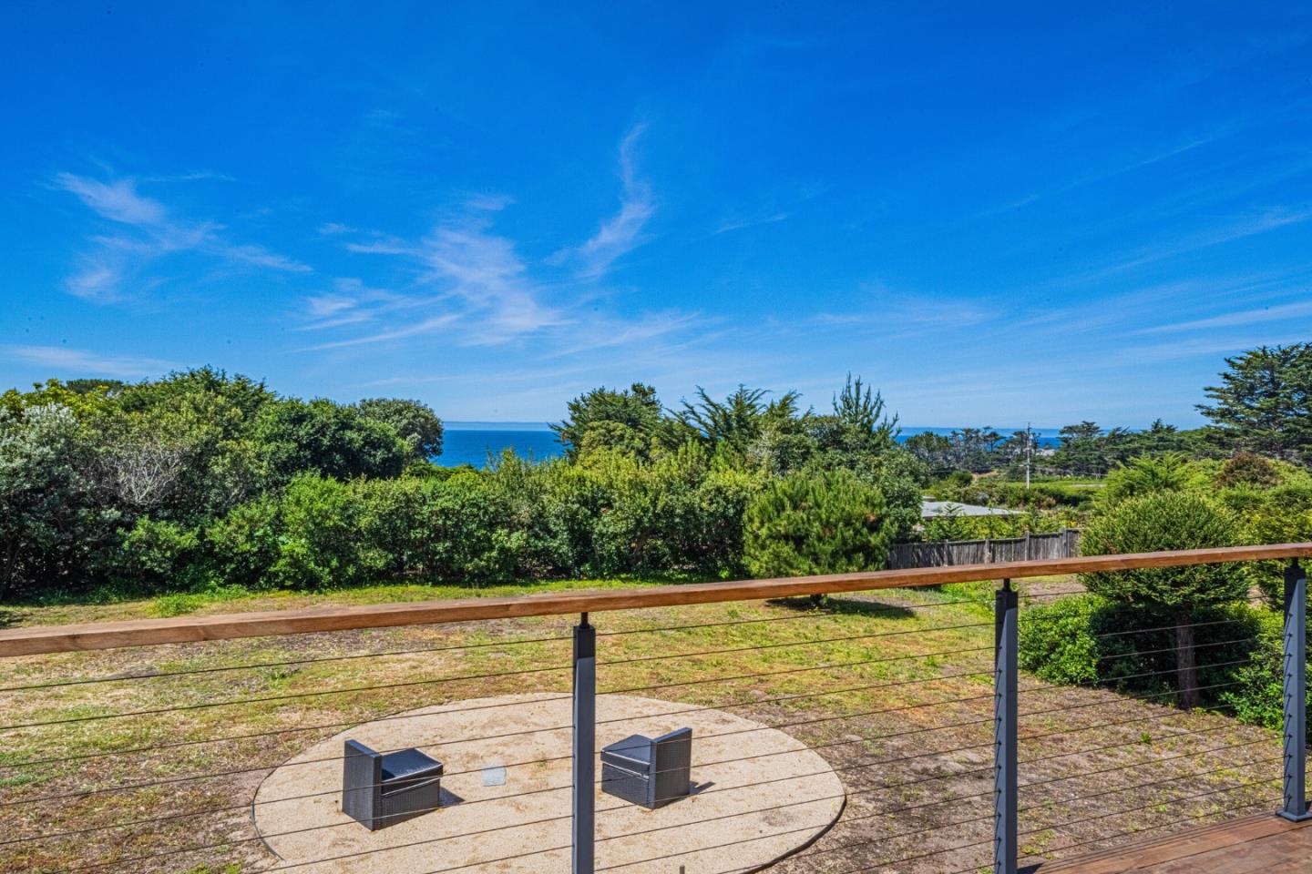 11 Yankee Point Drive