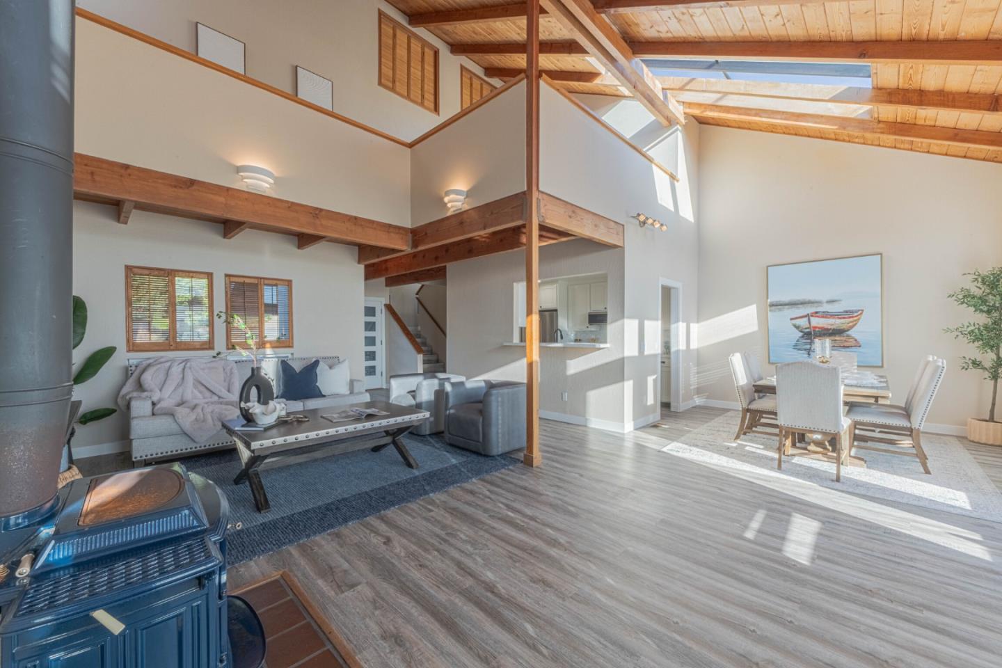 11 Yankee Point Drive