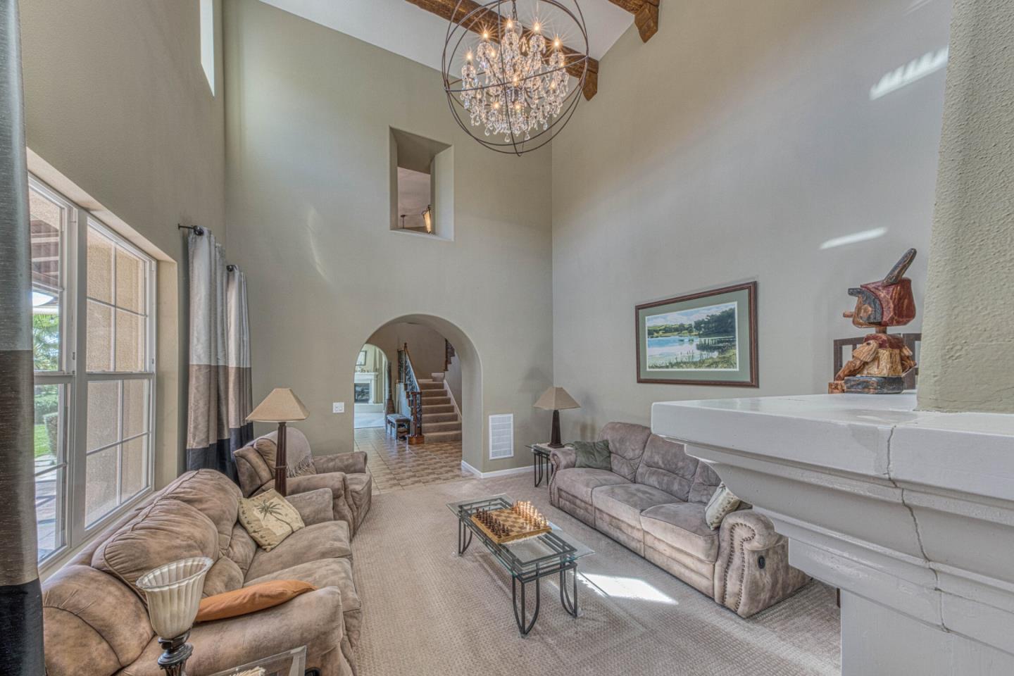 7271 Eagle Ridge Drive