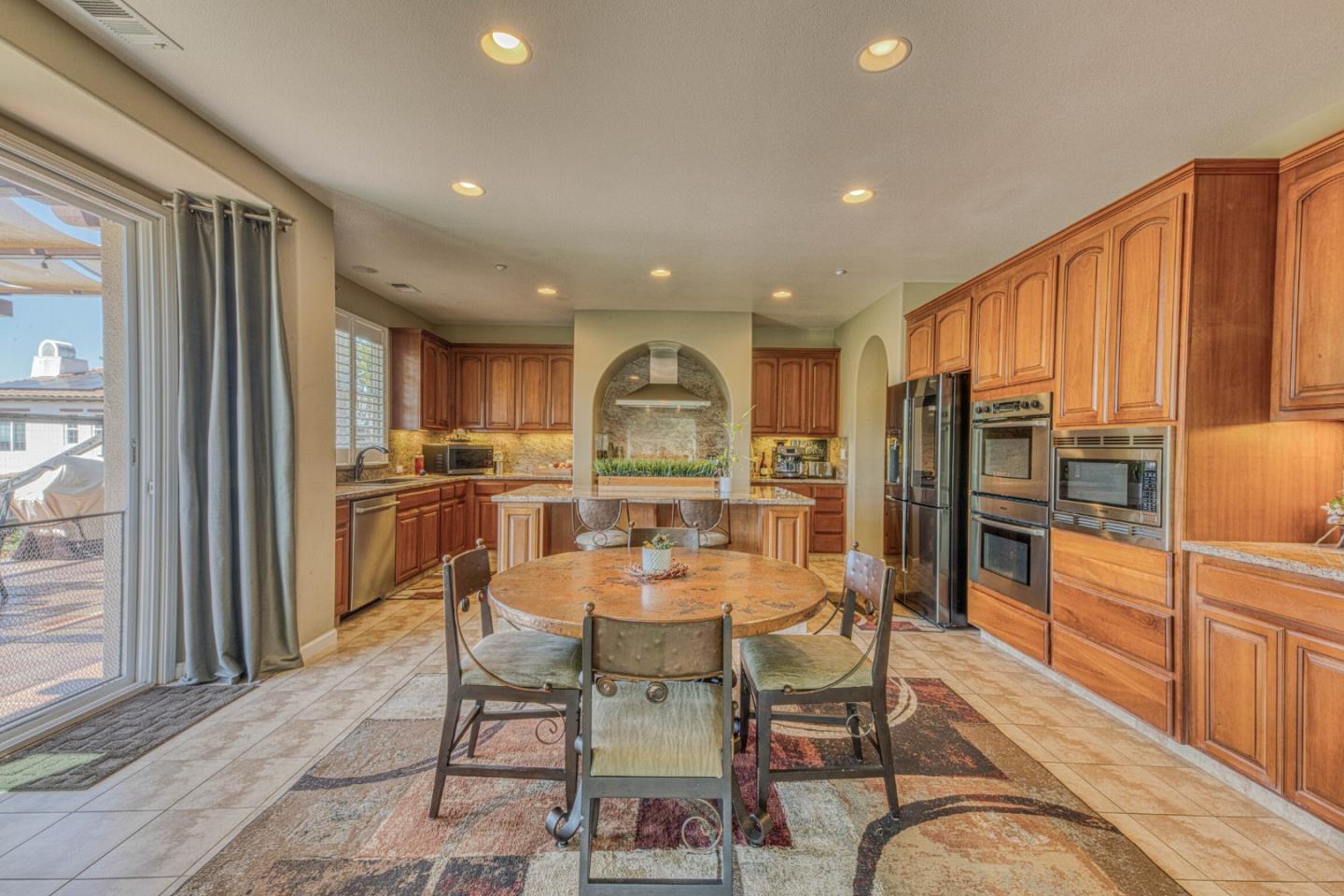 7271 Eagle Ridge Drive