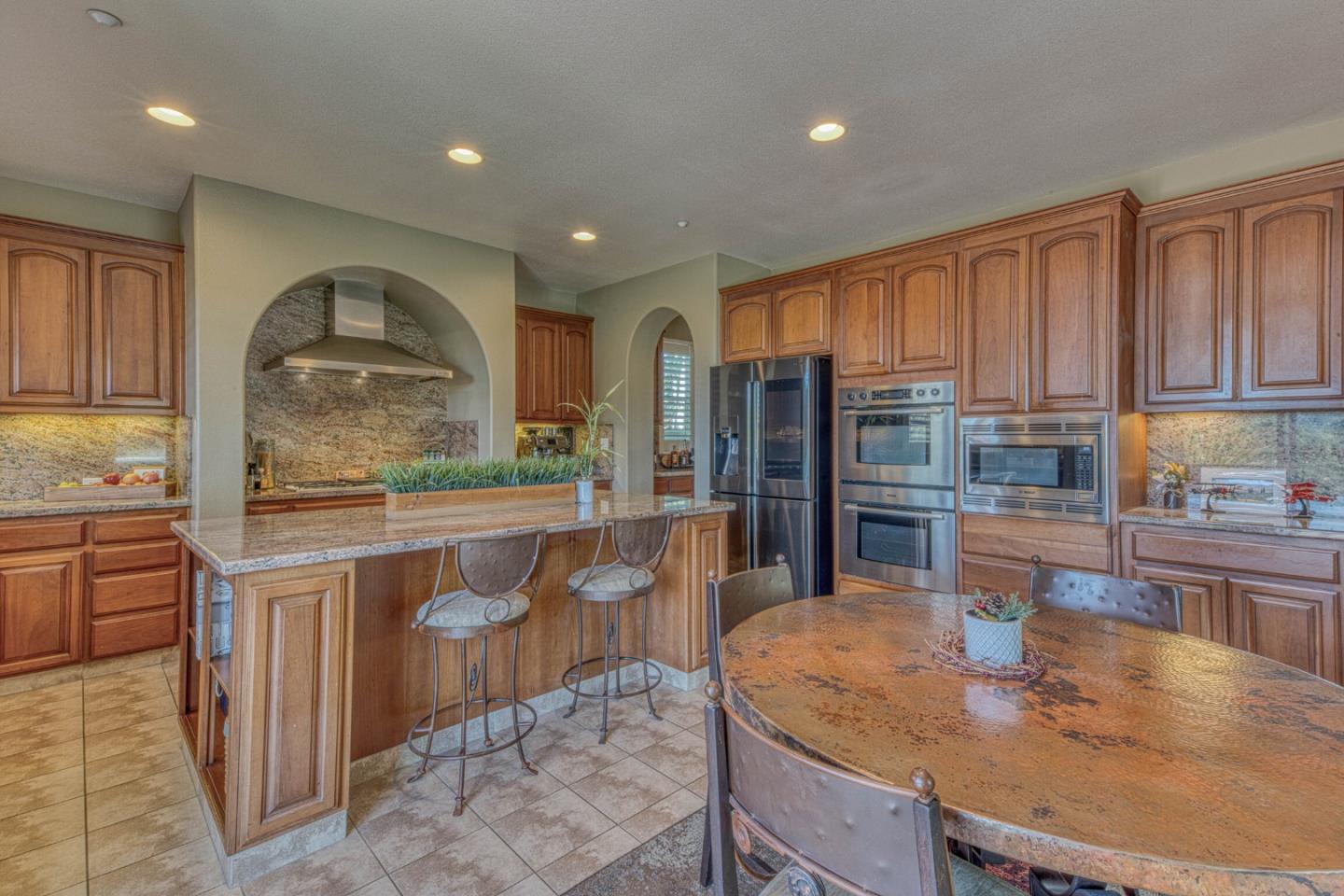 7271 Eagle Ridge Drive