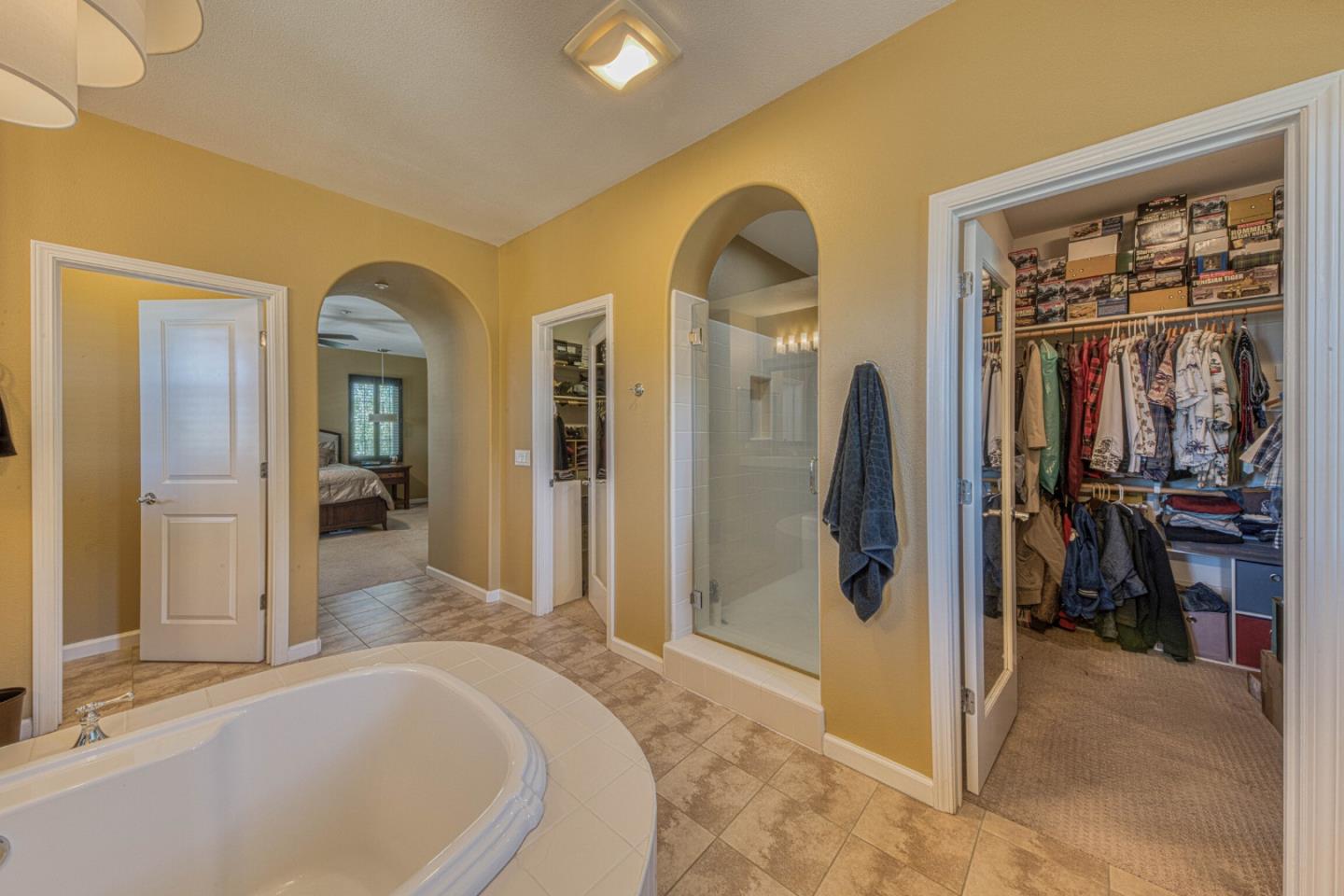 7271 Eagle Ridge Drive
