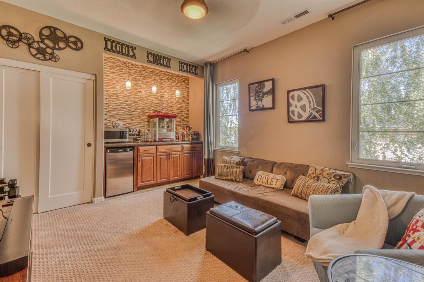 7271 Eagle Ridge Drive